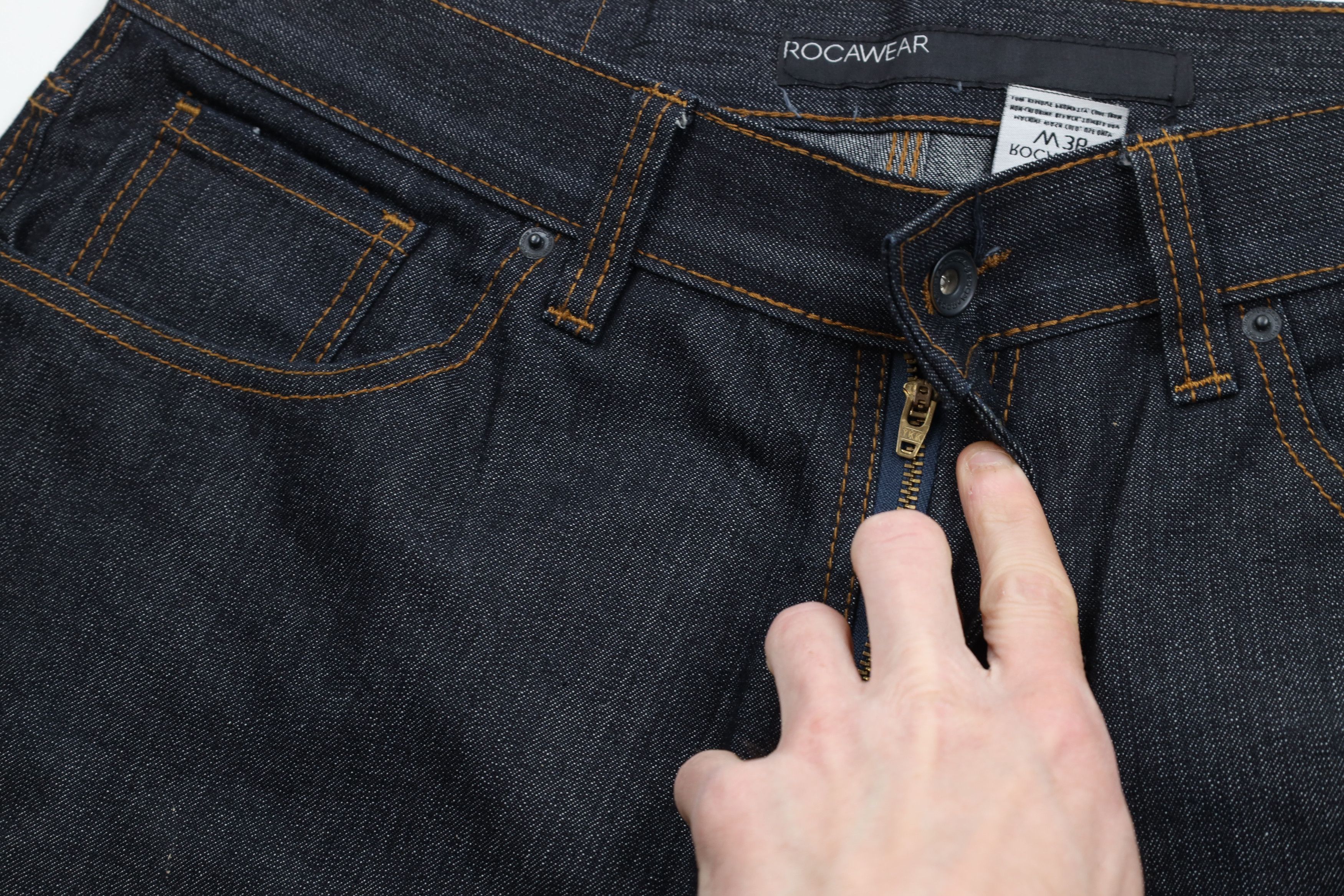Rocawear × Vintage Vintage 90s Y2K Rocawear Fit Denim Jean Shorts Jorts Black Size US 36 / EU 52 - 5 Thumbnail