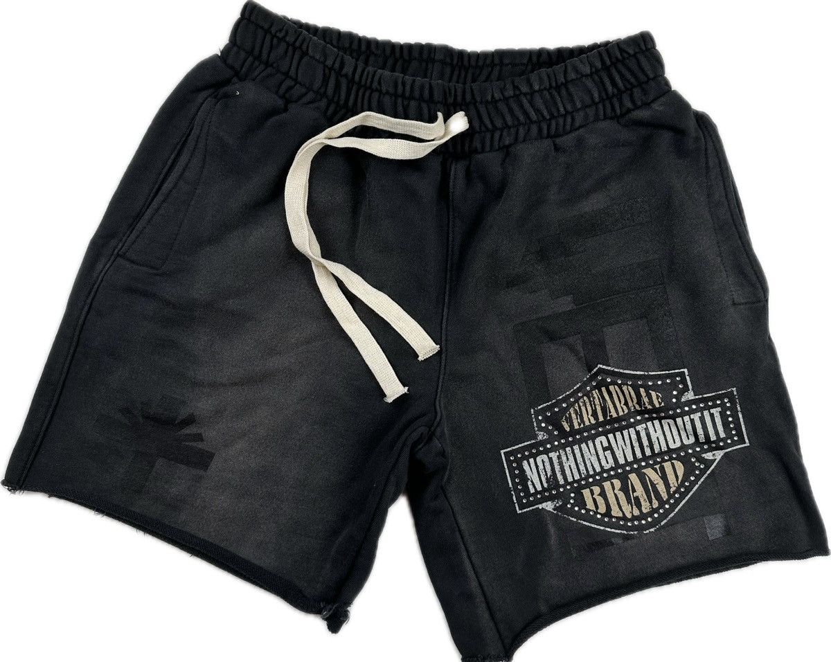 Vertabrae Vertabrae Shorts Size US 32 / EU 48 - 1 Thumbnail