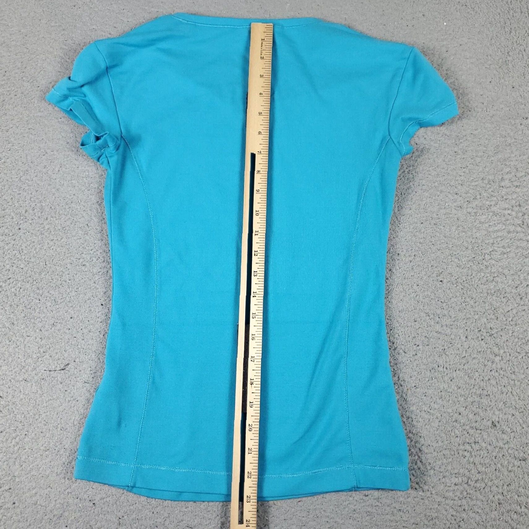 Adidas VINTAGE Adidas Women's T-Shirt Small Blue Casual Cotton Logo 90s Womens Size S / US 4 / IT 40 - 5 Thumbnail