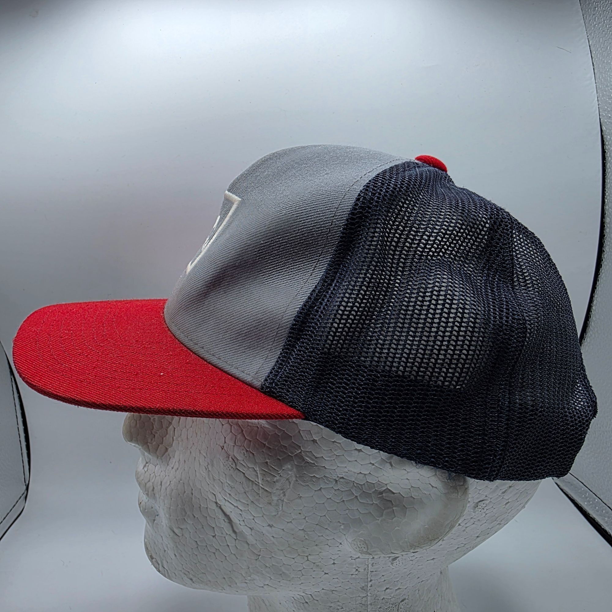 RVCA RVCA Mens VA All The Way Trucker Hat Mesh Back Breathable Ad Size ONE SIZE - 2 Thumbnail