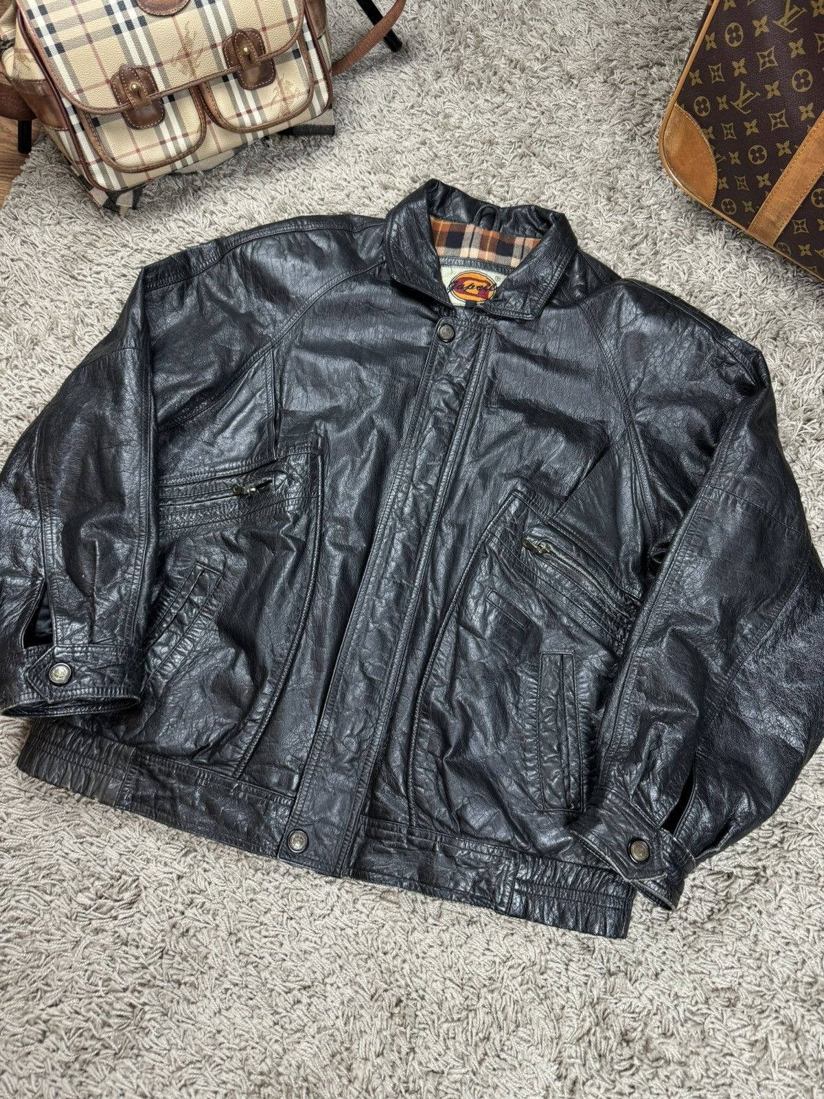 Vintage Vintage leather bomber jacket 90s original retro casual item Size US XL / EU 56 / 4 - 3 Thumbnail