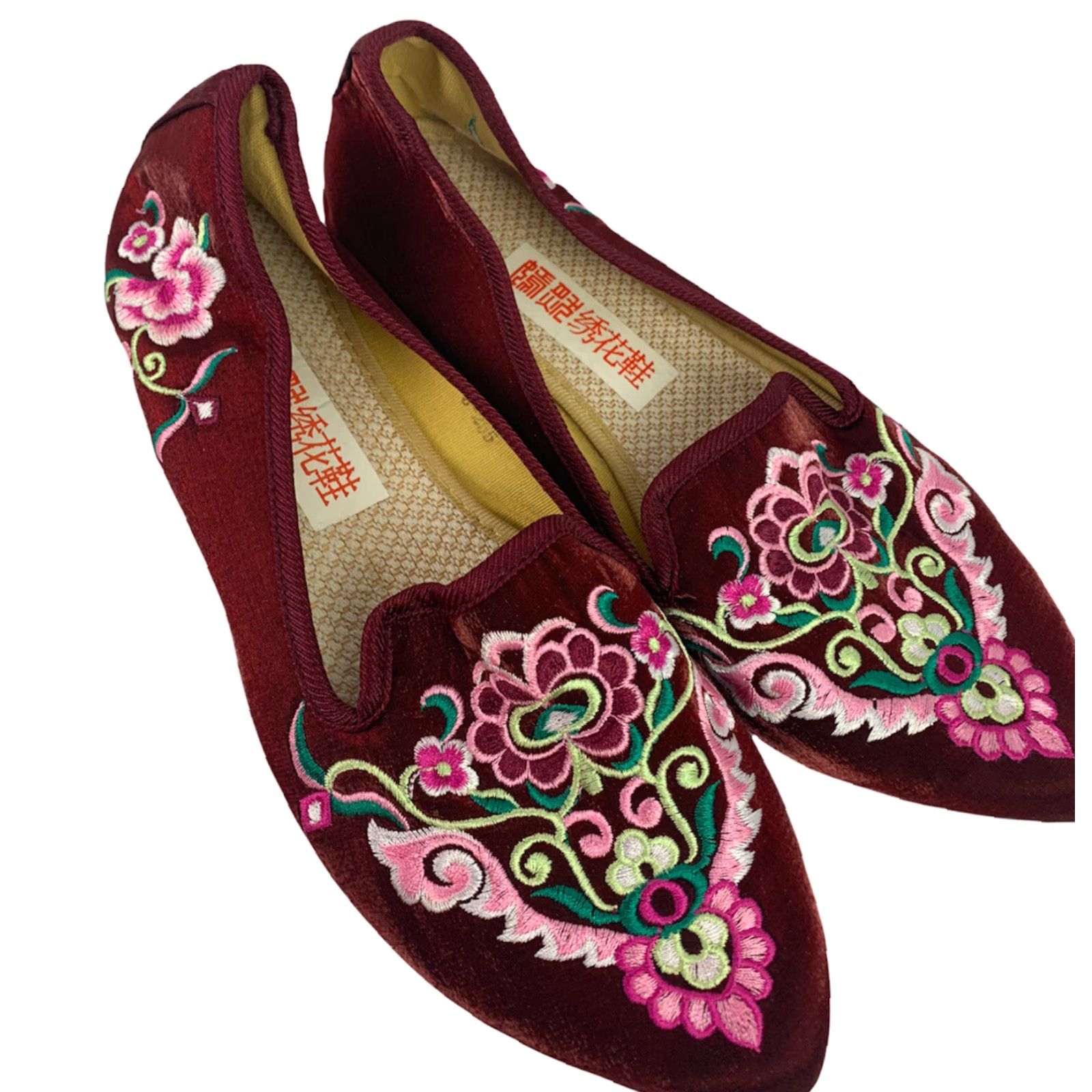 Vintage VINTAGE 8 Women's Silky Burgundy Pink Embroidered Slip on Loafers Flats Pointed Toe Size US 8 / IT 38 - 2 Thumbnail