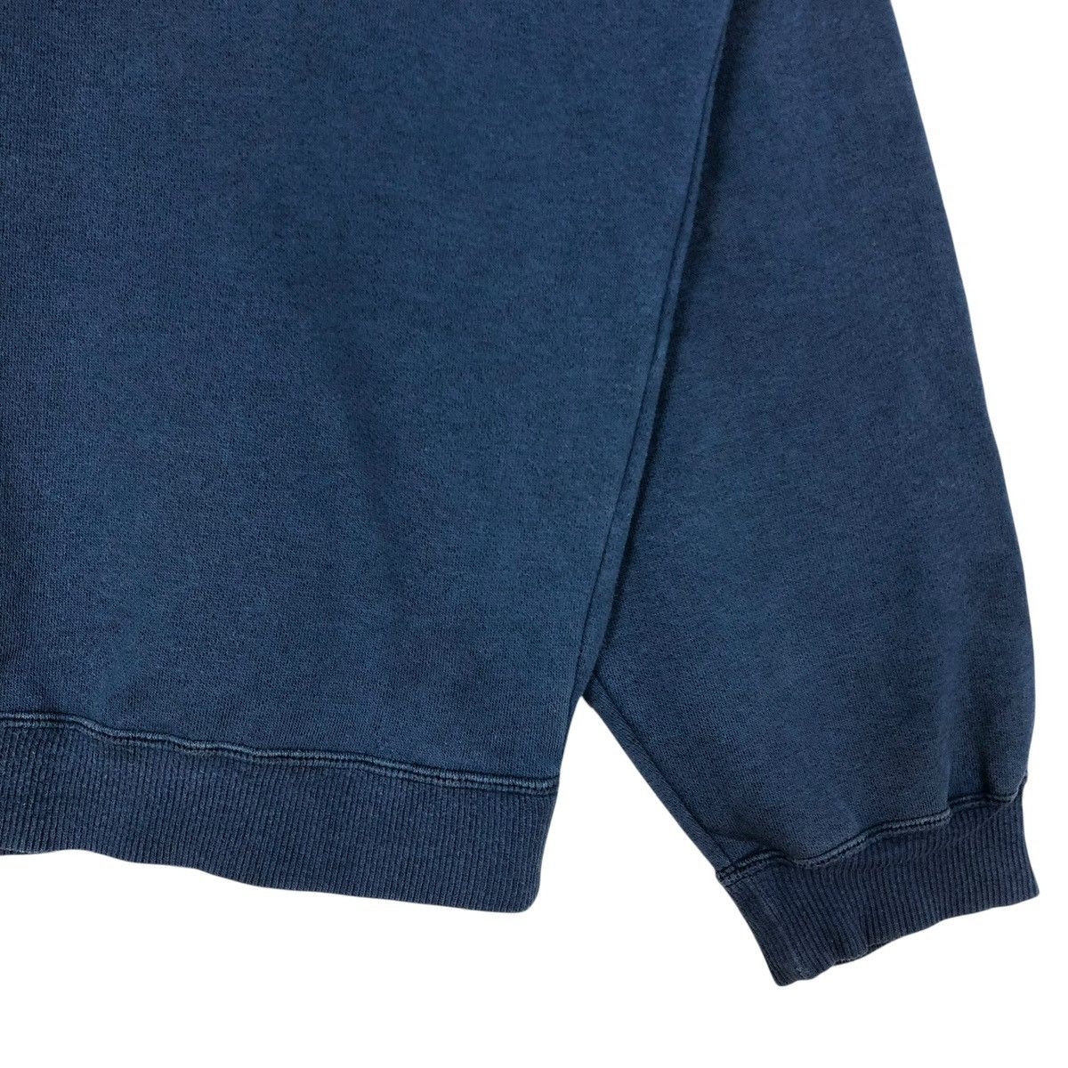 Asics Vintage 90s Asics Brand Sportwear Sweatshirt Sweater V Neck Size US L / EU 52-54 / 3 - 6 Thumbnail