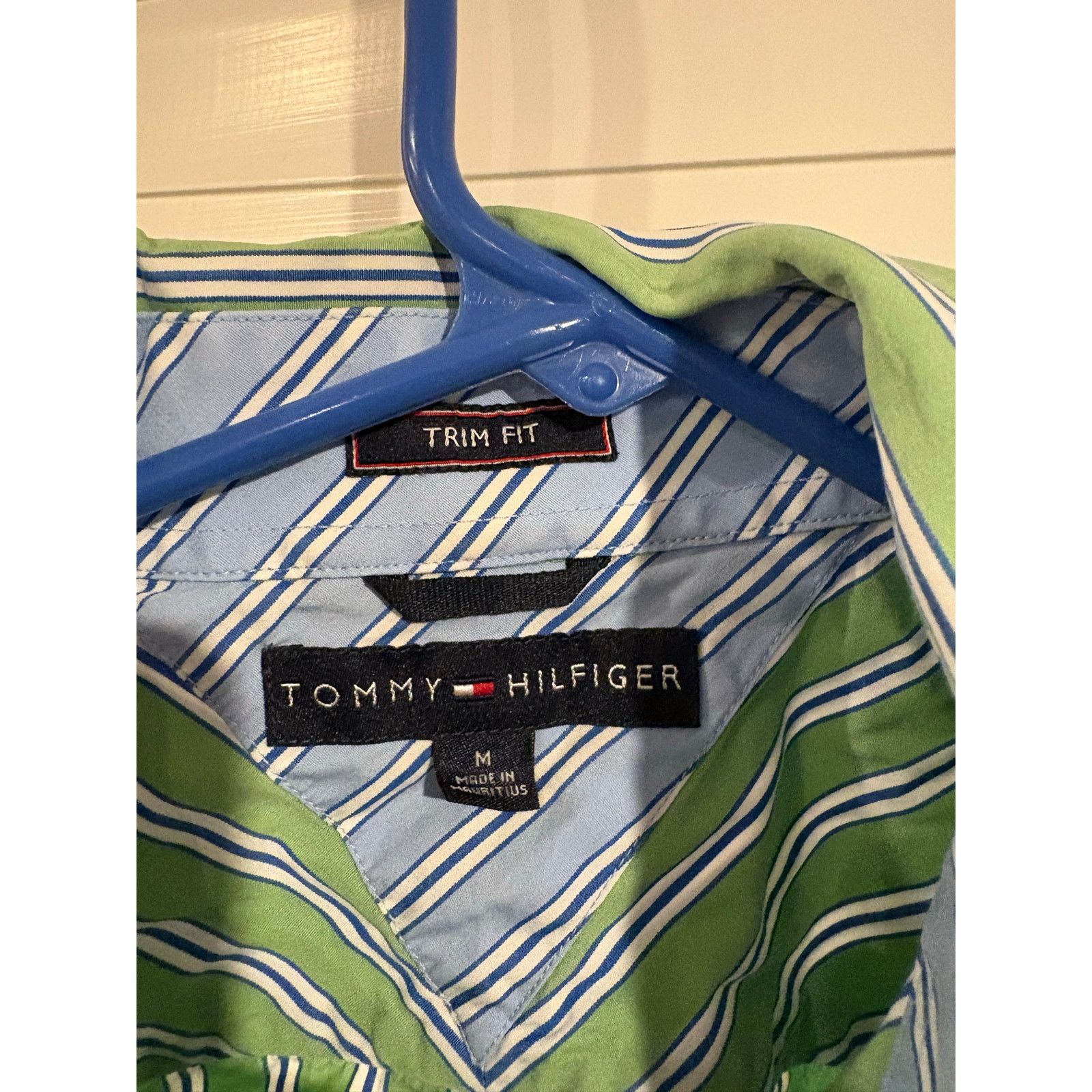 Tommy Hilfiger Tommy Hilfiger Trim Fit Men’s Button-Down Shirt – Size M Size US M / EU 48-50 / 2 - 4 Thumbnail