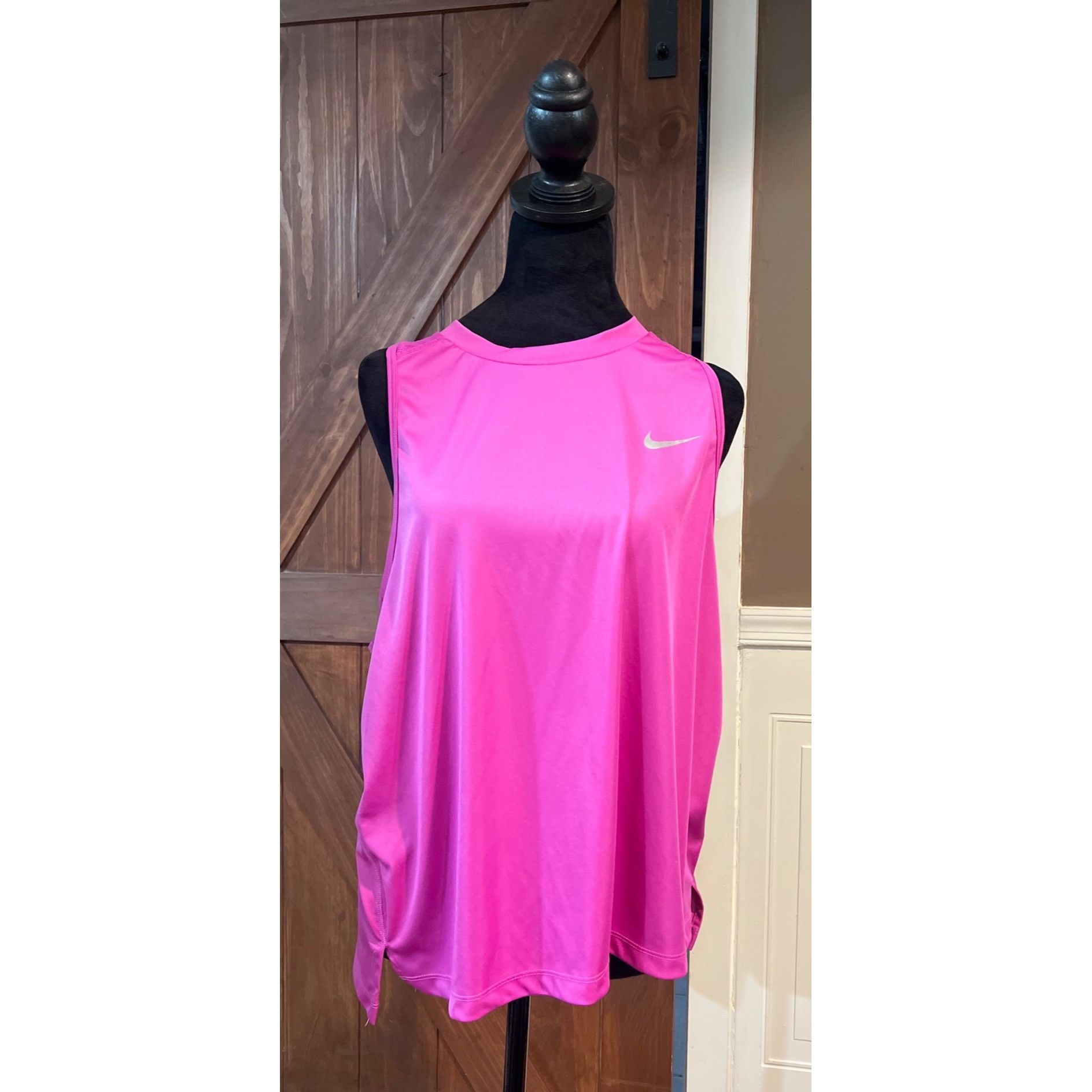 Nike Nike Womens Pink Dri-Fit Running Tank Top XL Athletic Sleeve Size XL / US 12-14 / IT 48-50 - 1 Thumbnail