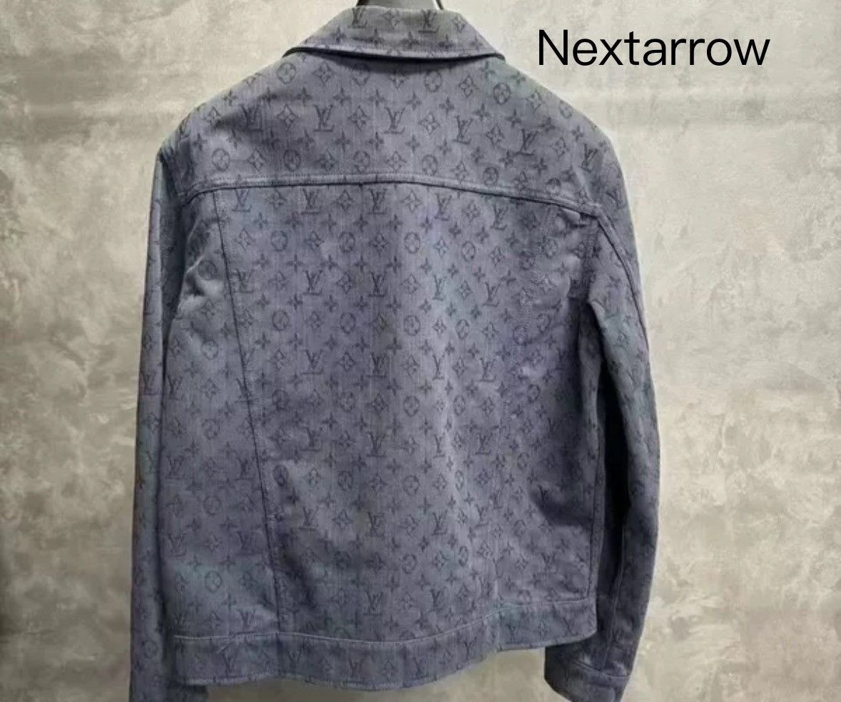 Louis Vuitton Louis Vuitton's latest blue full print logo denim jacket Size US M / EU 48-50 / 2 - 2 Thumbnail