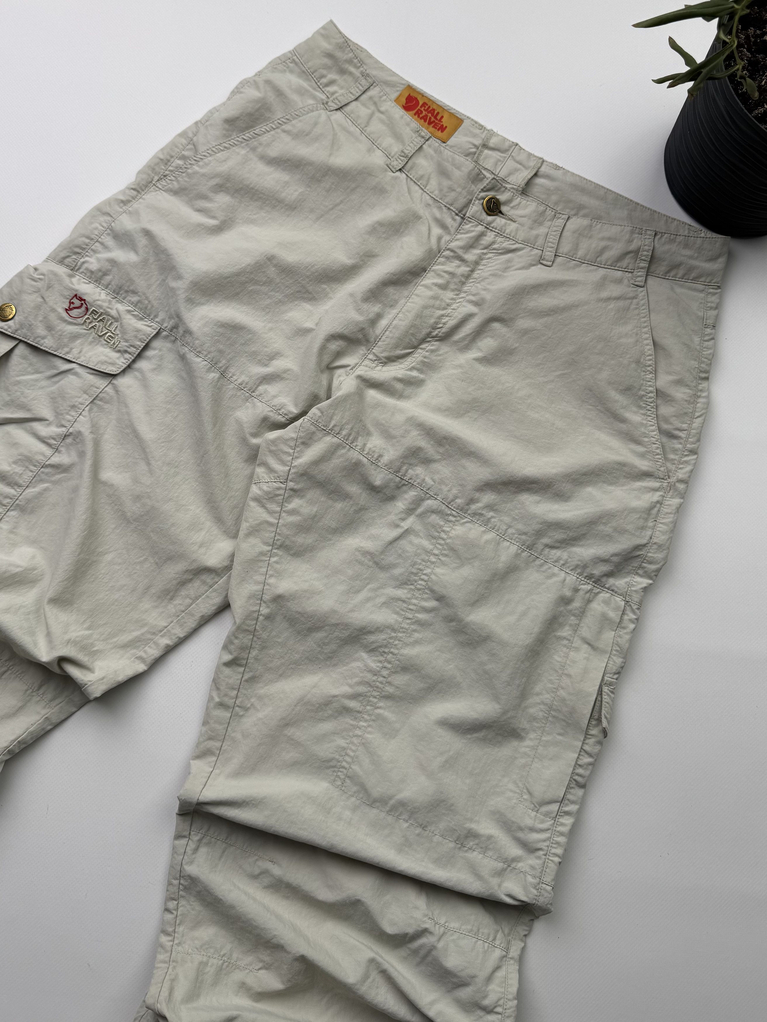 Fjallraven Fjallraven Vintage Cargo Pants (56) Size US 30 / EU 46 - 2 Thumbnail