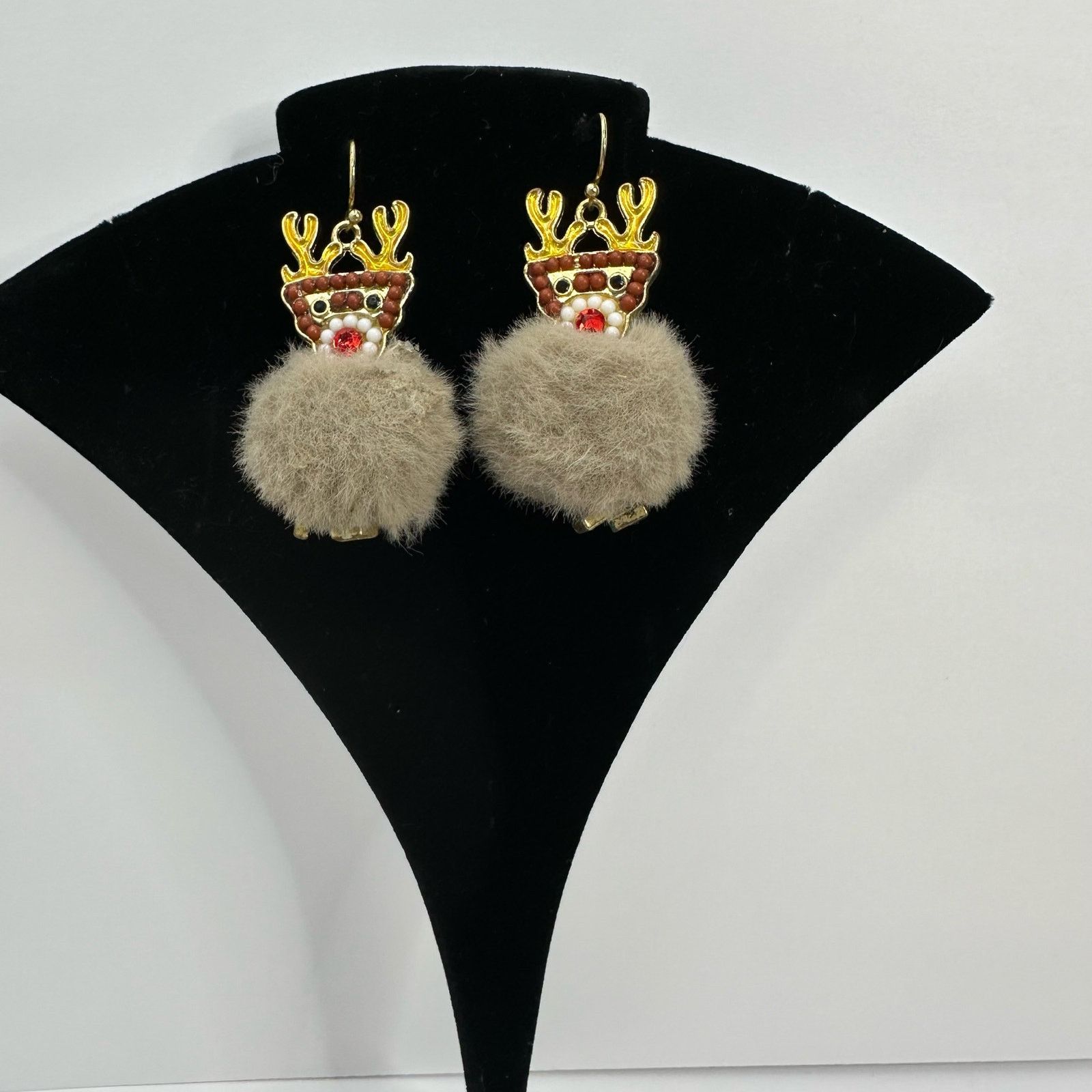 Unknown London Holiday Earrings Reindeer Pom Pom Dangle Drop Christmas Size ONE SIZE - 6 Thumbnail