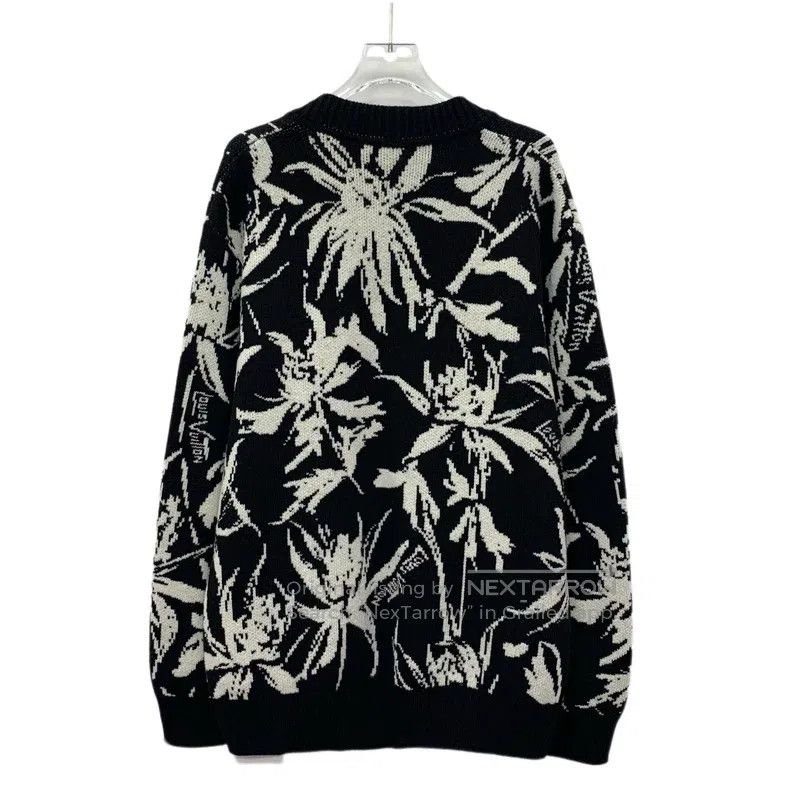 Louis Vuitton Louis Vuitton 23 Black Botanical Intarsia Sheep Wool V-Nec Size US M / EU 48-50 / 2 - 2 Thumbnail