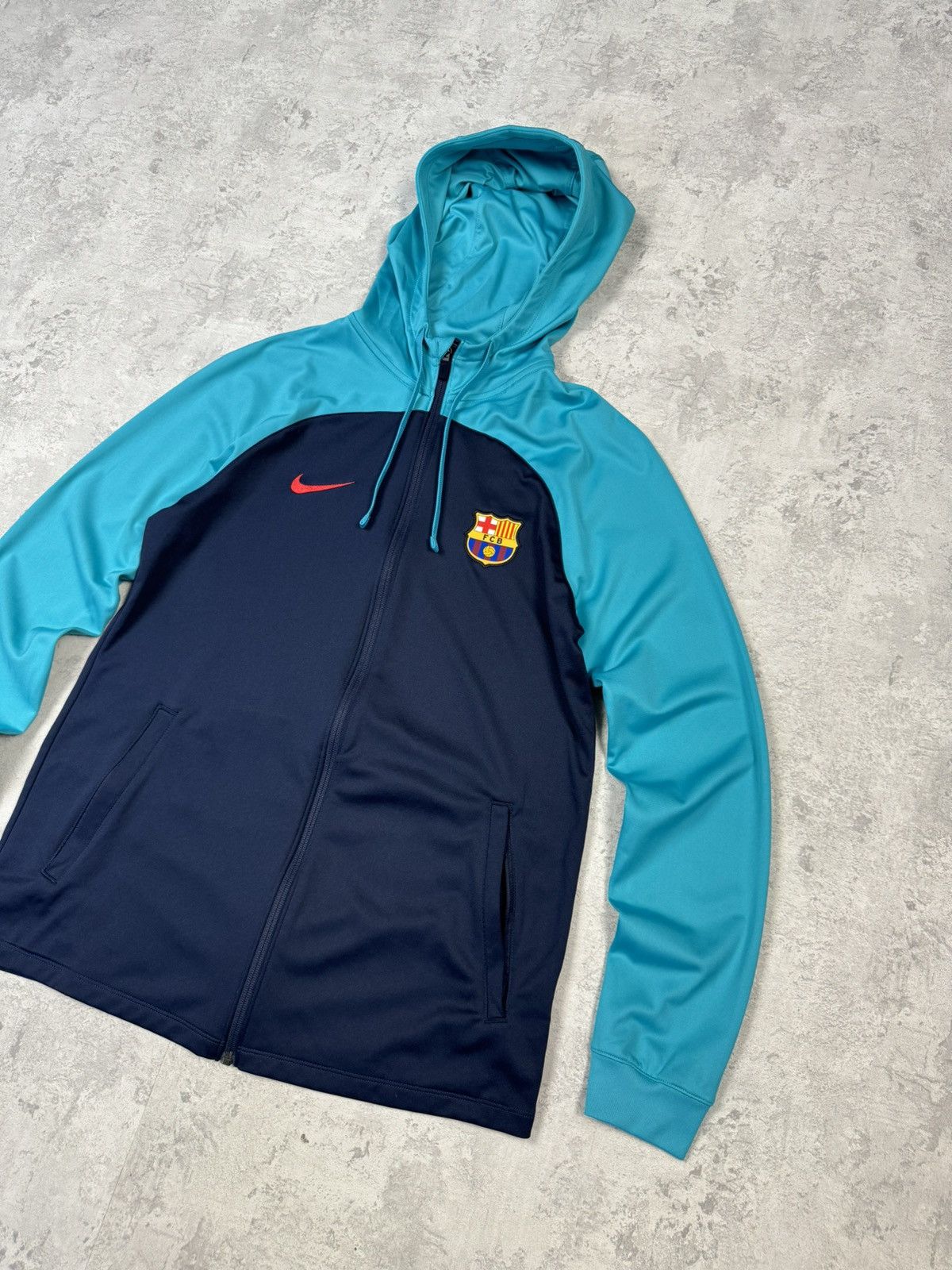 Nike Nike FC Barcelona 2022/23 Zip Hoodie Size M Size US M / EU 48-50 / 2 - 3 Thumbnail