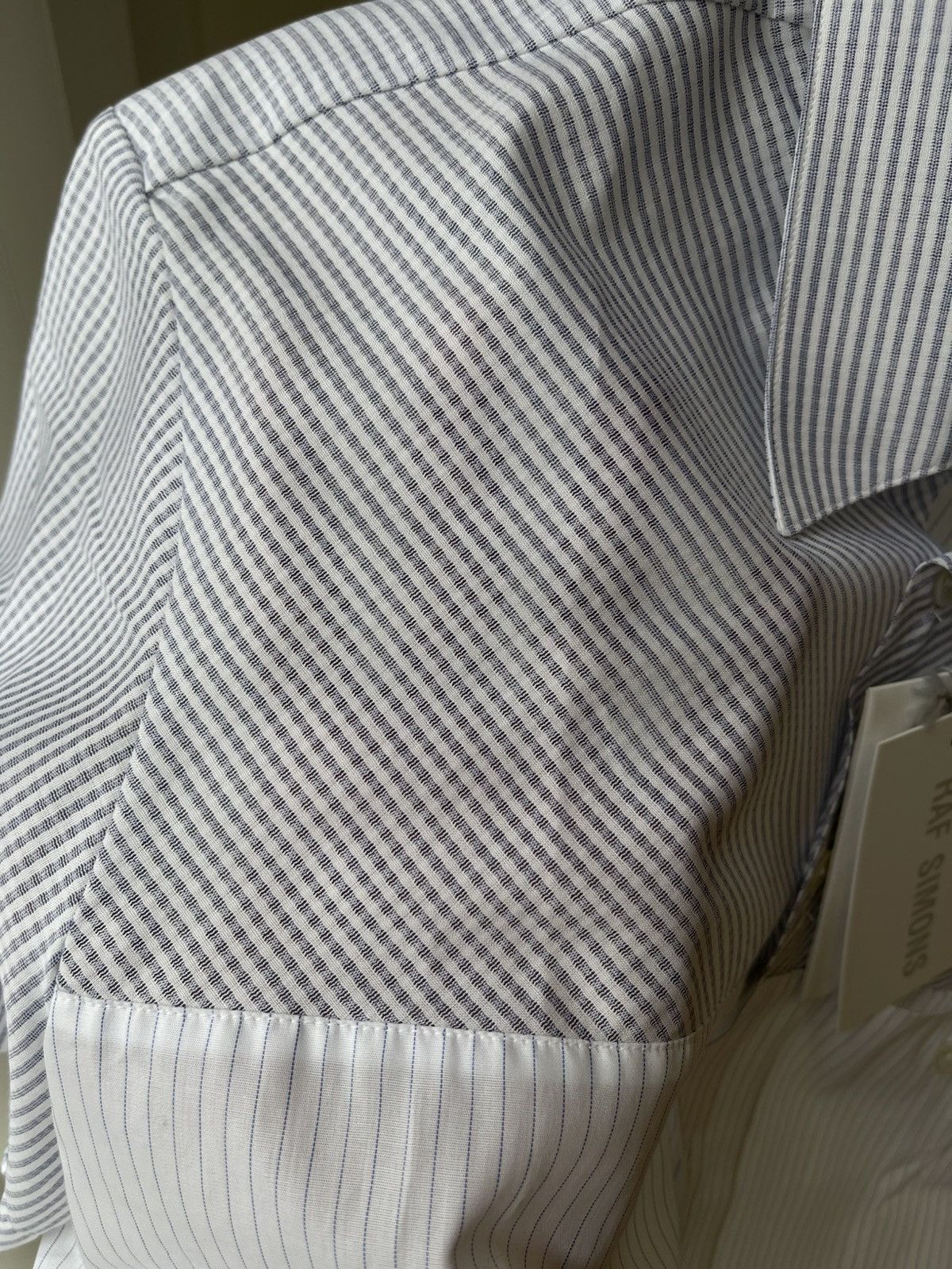 Raf Simons Raf Simons SS07 Stripes Light Shirt With Elastic Hem Size US M / EU 48-50 / 2 - 12 Thumbnail