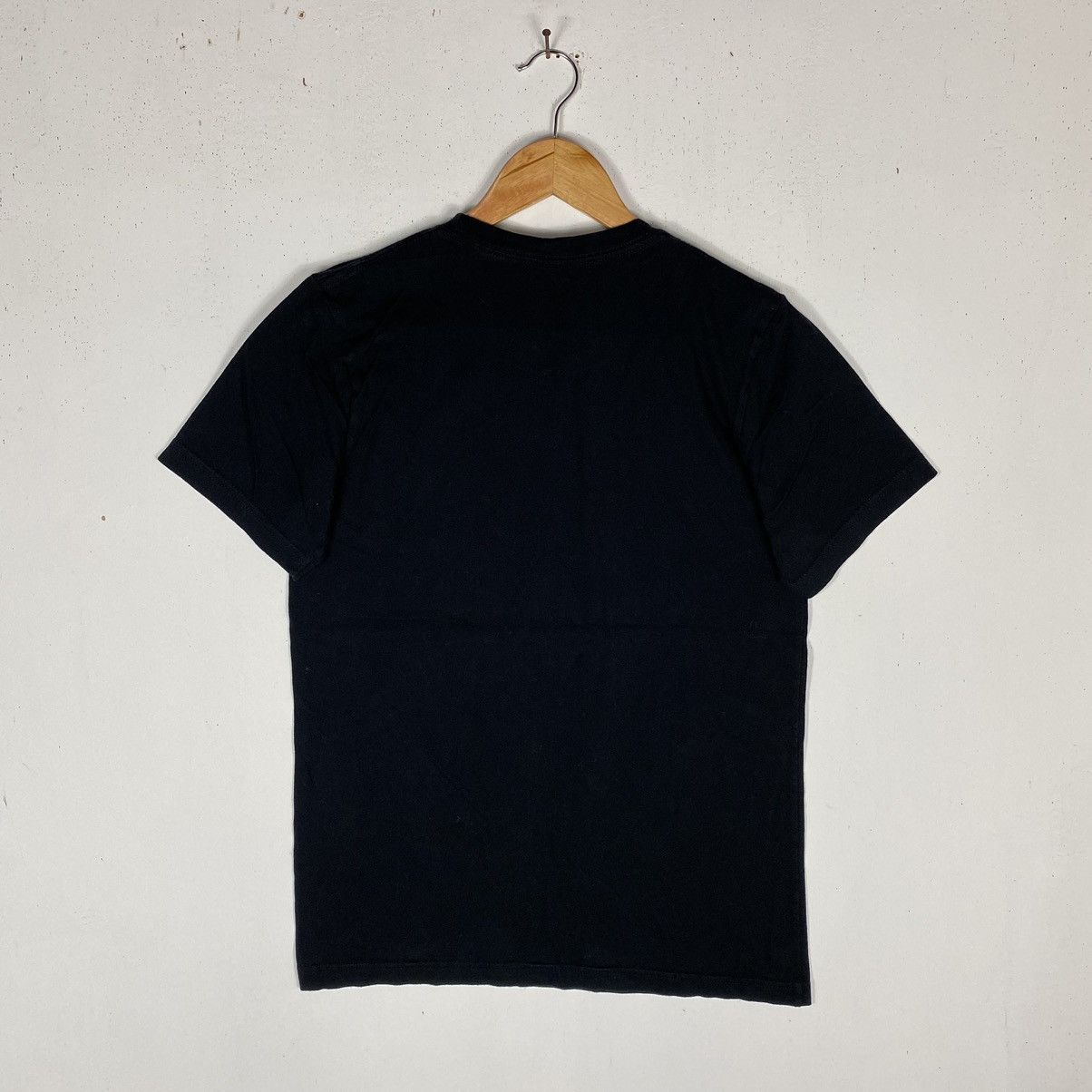 Anime × Japanese Brand FLCL FOOLY COOLY MEDICAL MECHANICA ANIME GRAPHIC TEE Size US S / EU 44-46 / 1 - 6 Thumbnail