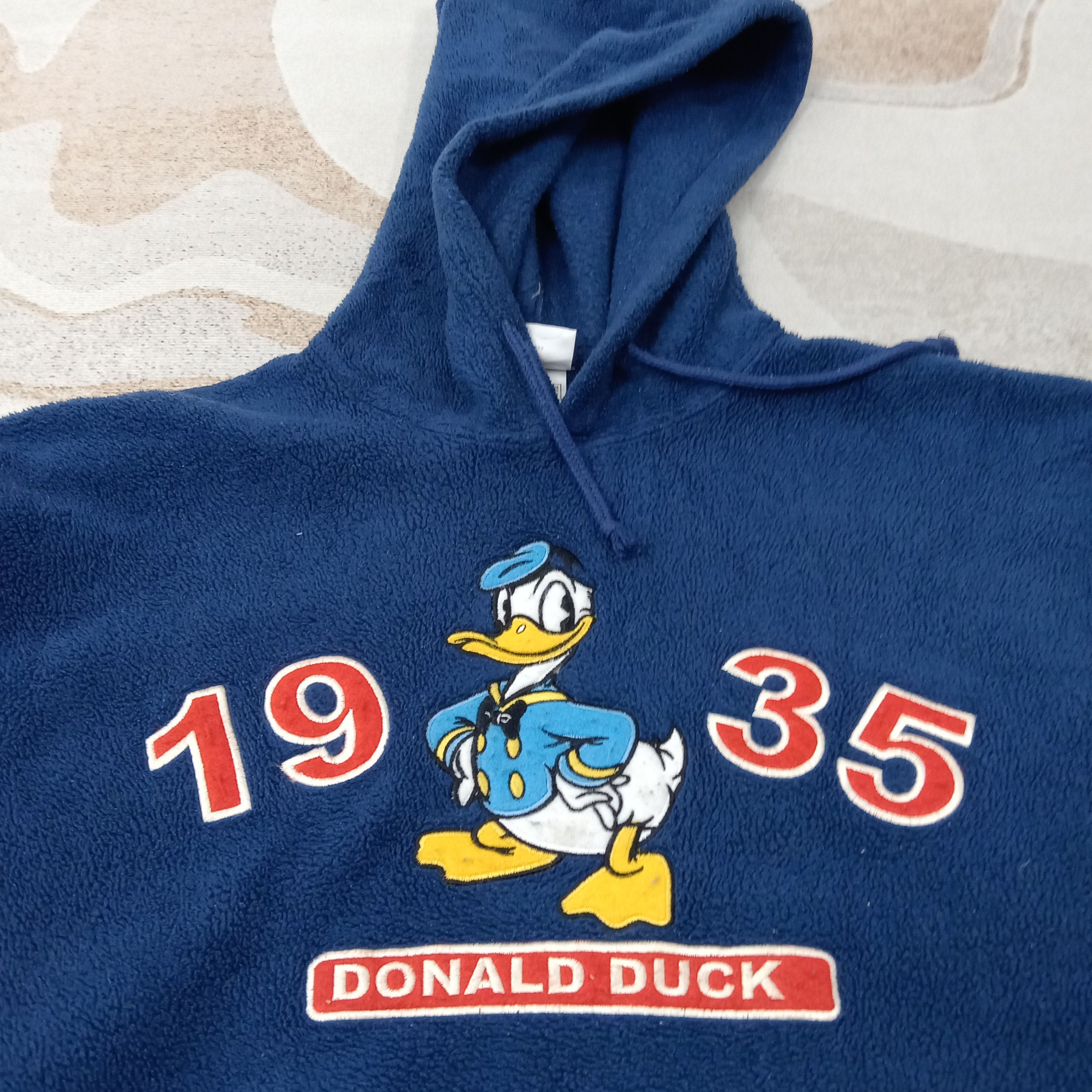 Disney Donald Duck Disney Sweatshirt C256N13 Size US M / EU 48-50 / 2 - 2 Thumbnail