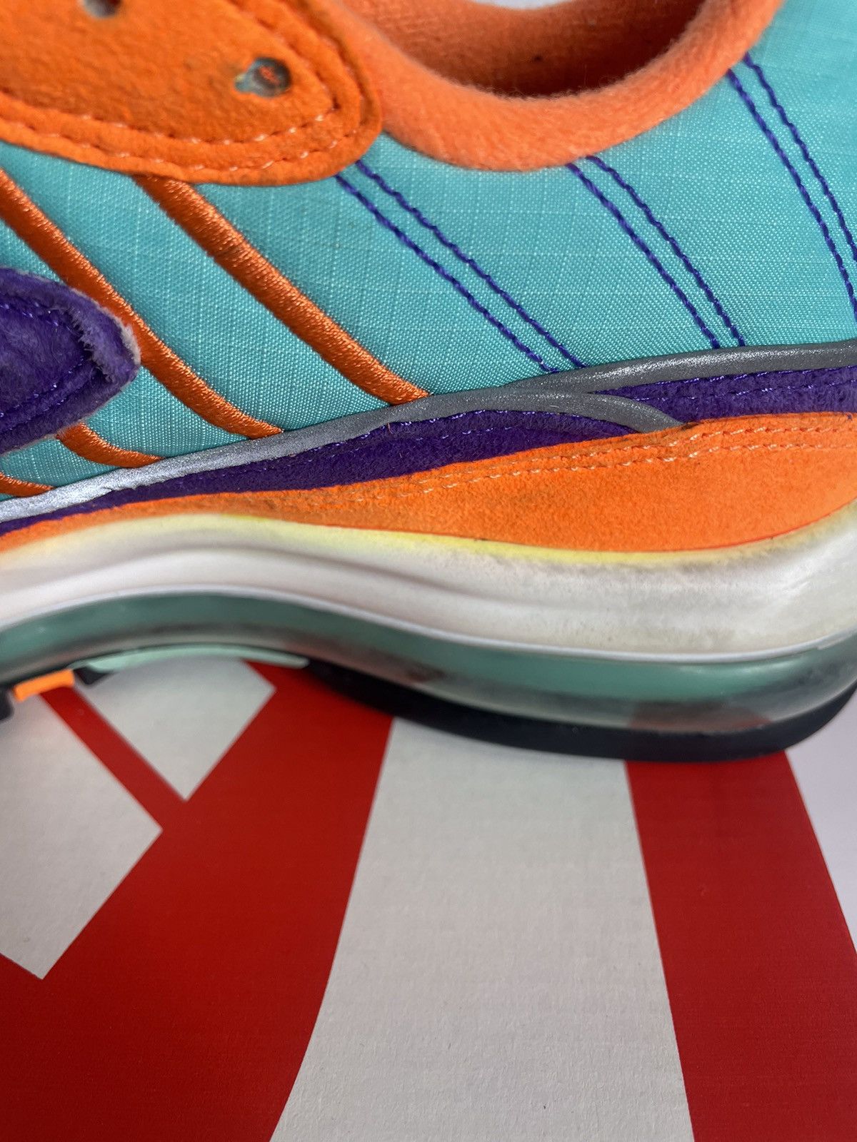 Nike Nike Air Max 98 Size US 8 / EU 41 - 6 Thumbnail