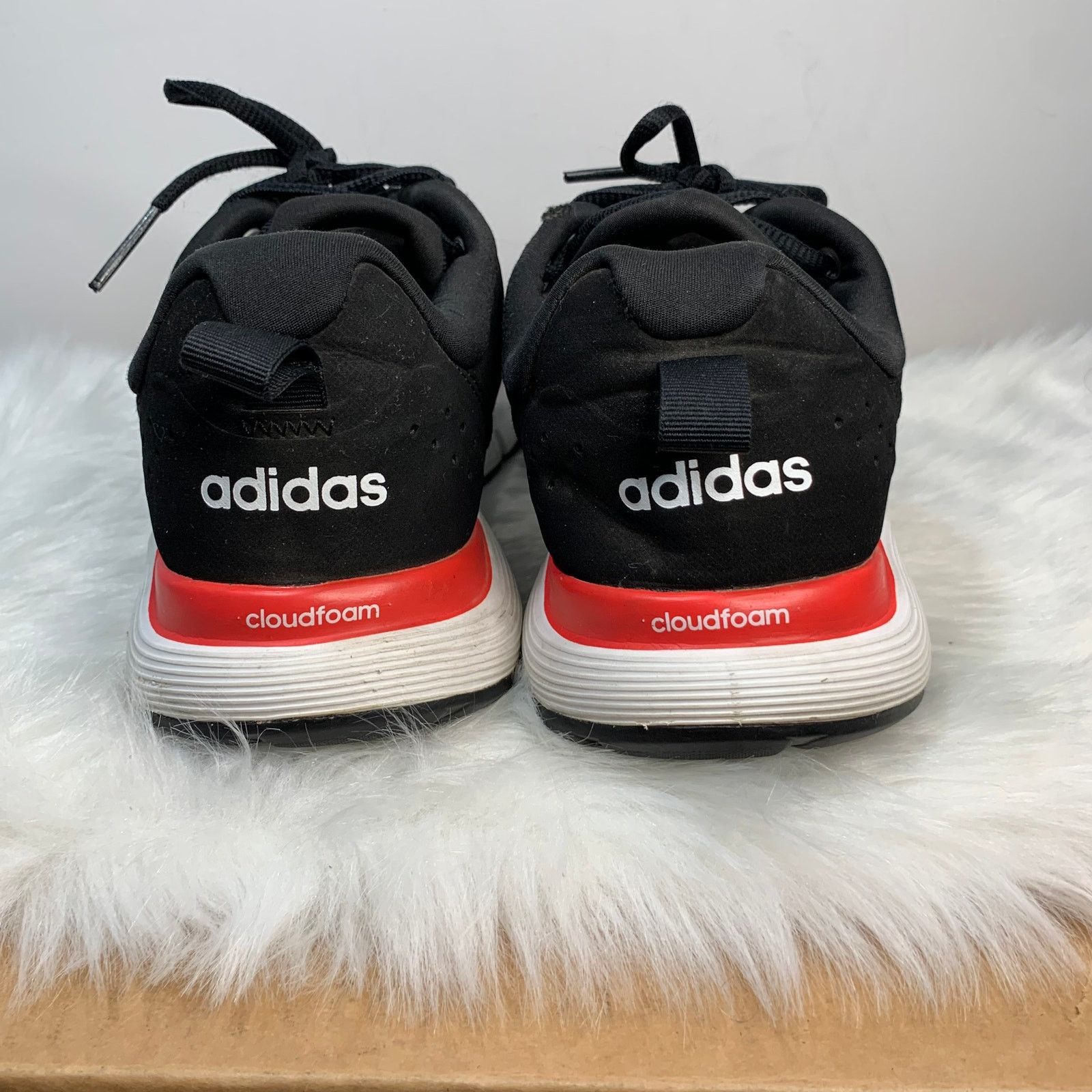 Adidas Adidas Women's Athletic Shoes size 7.5 Size US 7.5 / IT 37.5 - 8 Thumbnail