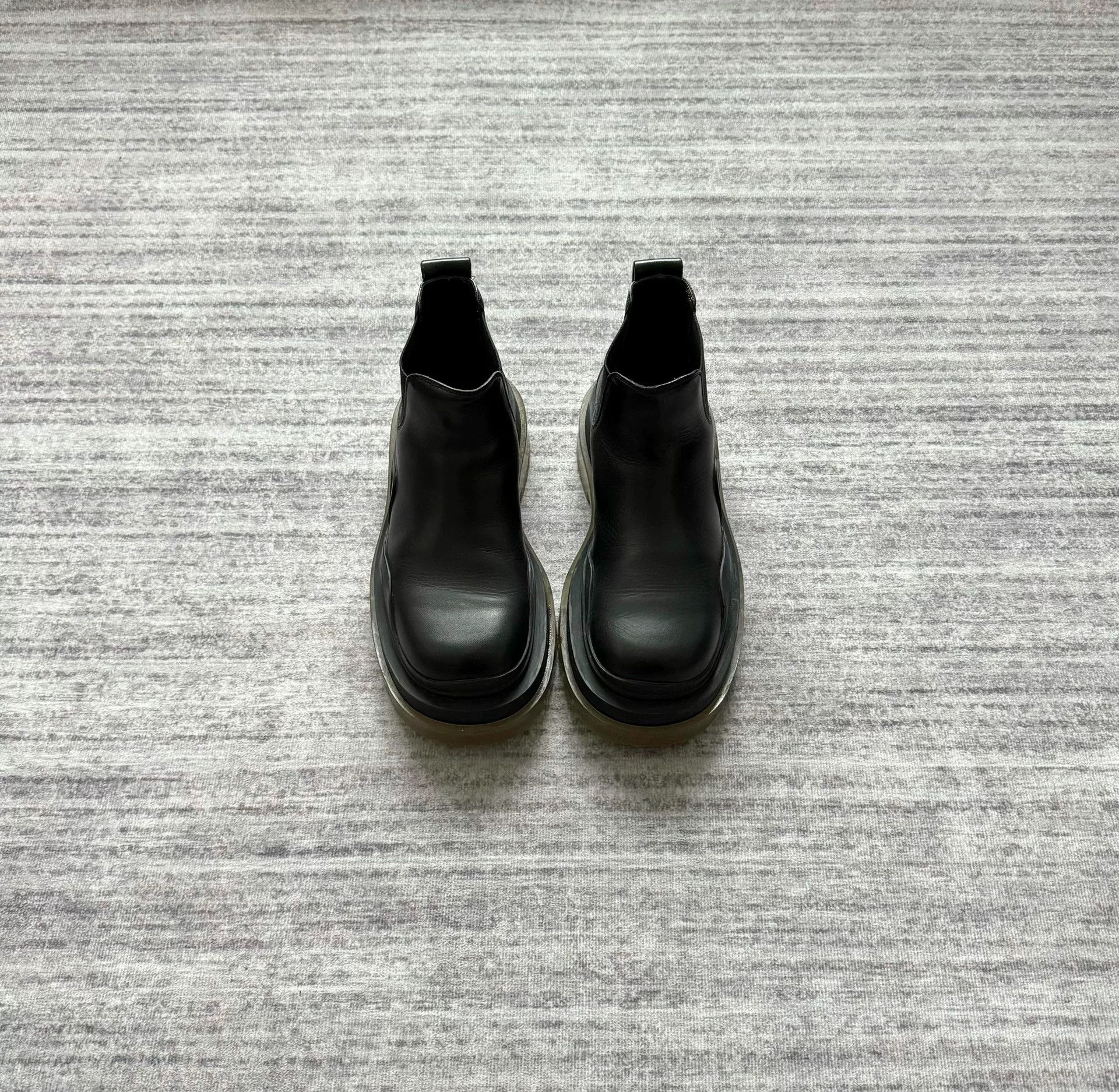Bottega Veneta Bottega Veneta Black Platform Ankle Boots Size US 5 / IT 35 - 1 Thumbnail