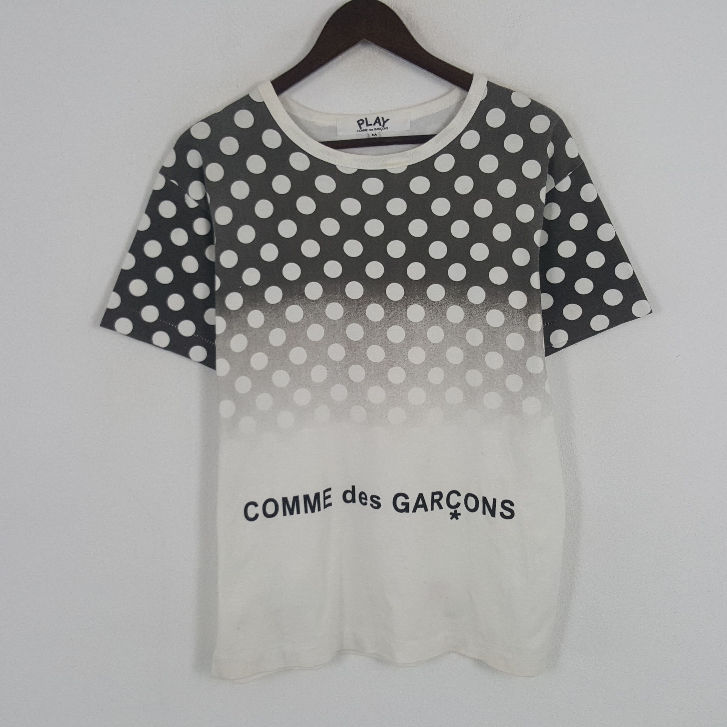 Comme des Garcons PLAY × Japanese Brand × Vintage Vintage Comme des Garcons PLAY T-Shirt Size US M / EU 48-50 / 2 - 1 Thumbnail