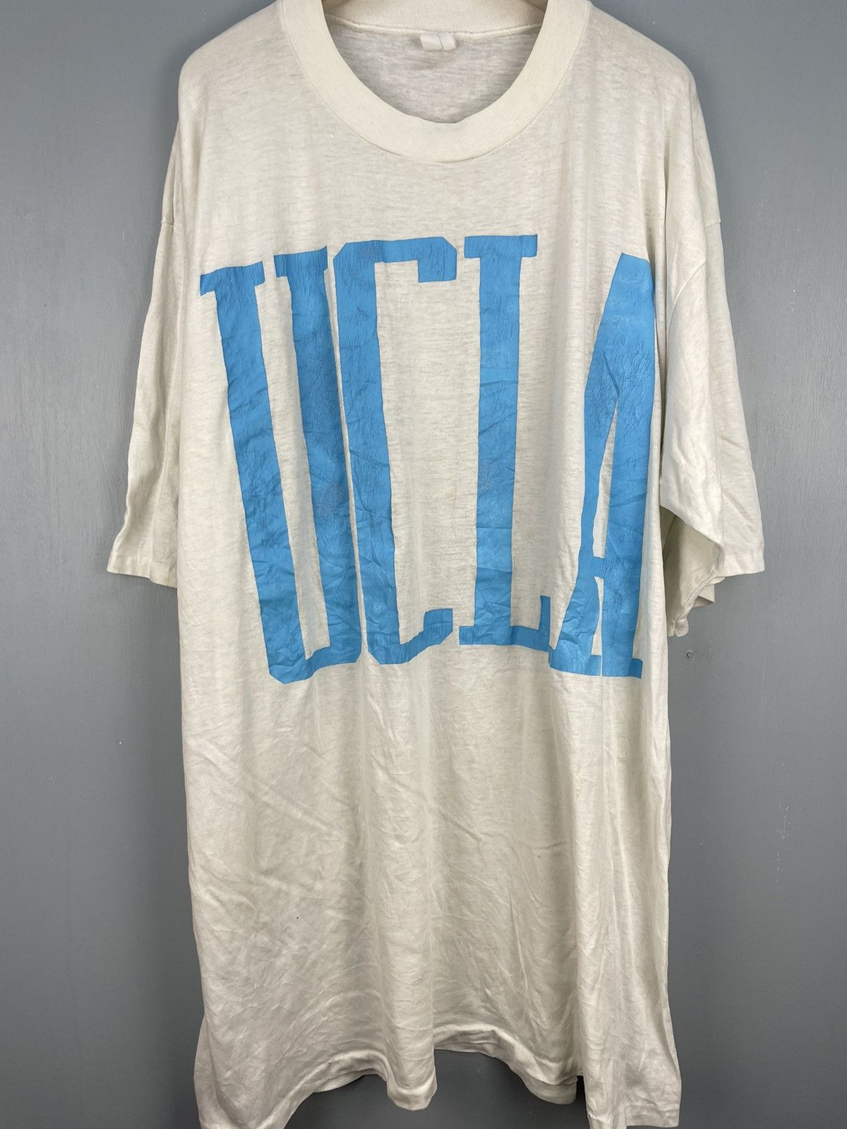 Vintage Vintage 80s UCLA big size t shirt XXXL Size US XXL / EU 58 / 5 - 3 Thumbnail