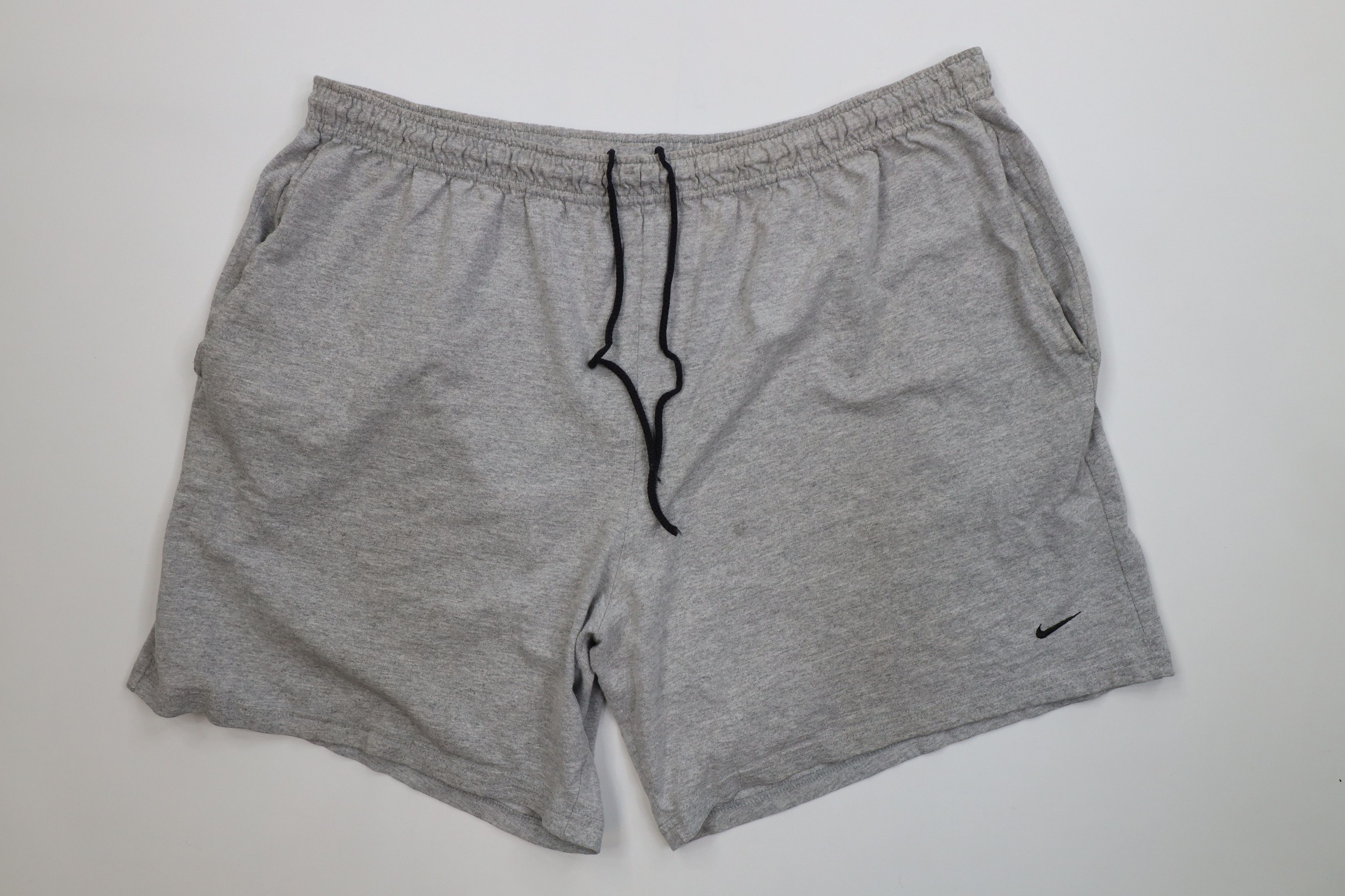 Nike Vintage Y2K Nike Mini Swoosh Above Knee Shorts Gray USA Size US 38 / EU 54 - 1 Thumbnail