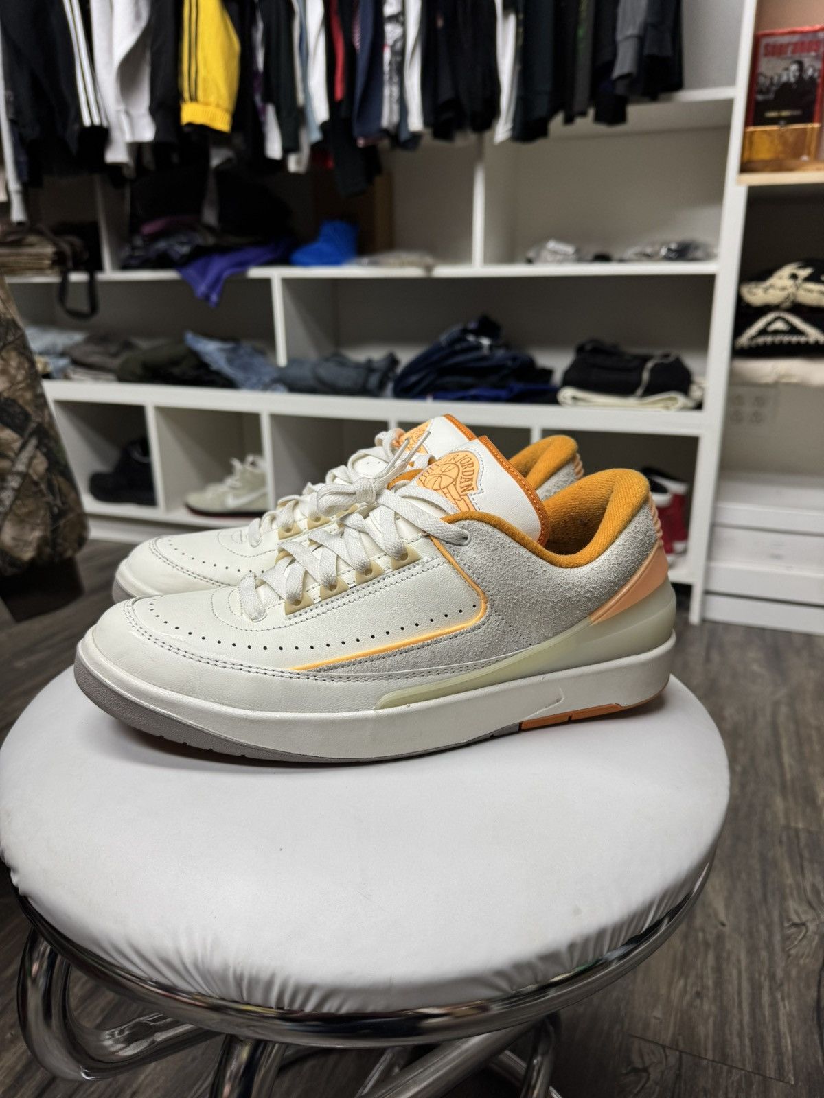 Jordan Brand Air Jordan 2 Creamsicles Size US 11 / EU 44 - 1 Thumbnail