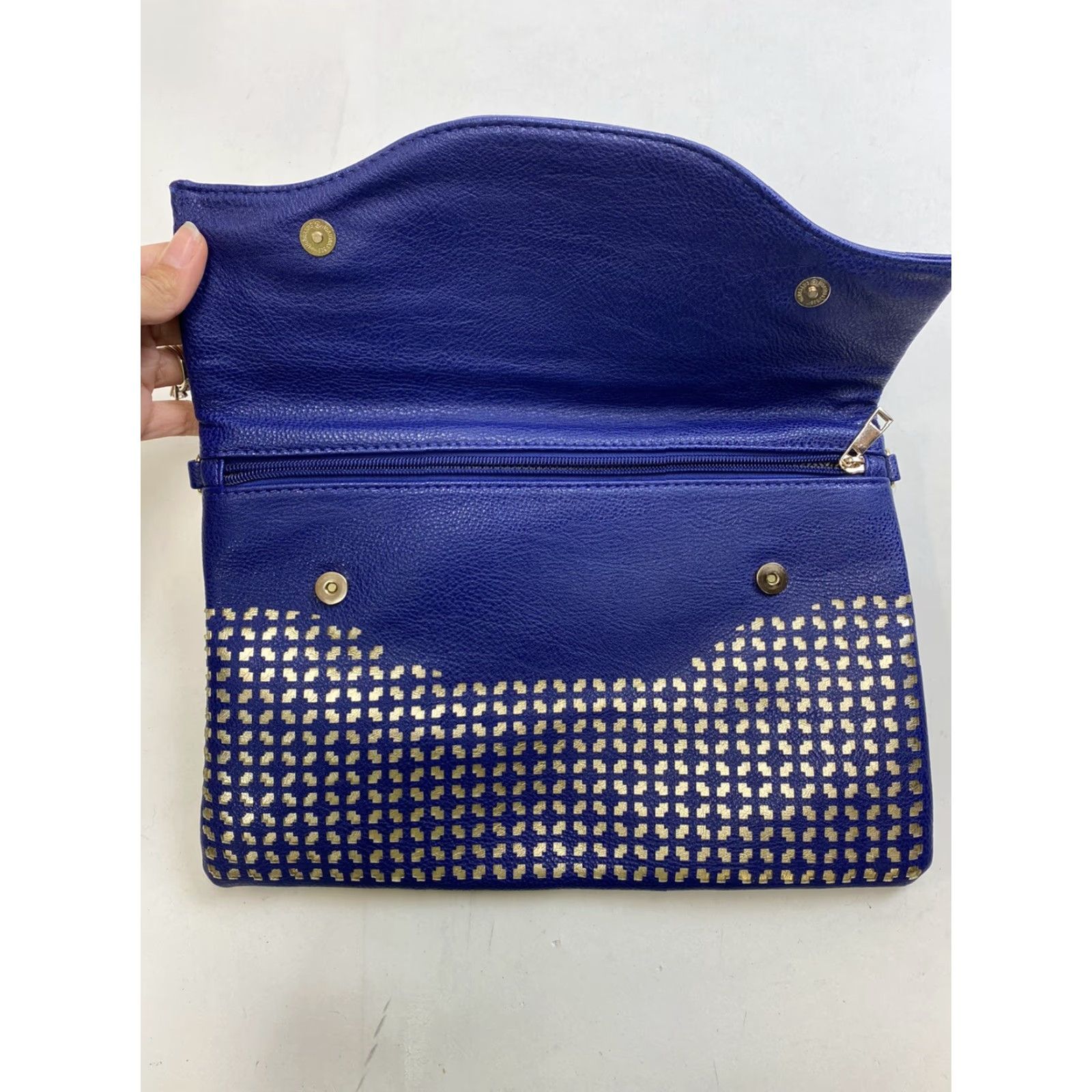 Vintage Francescas Clutch Purse Blue NWT Women Faux Leather Pockets Flap Zipper Closure Clutch Purse Size ONE SIZE - 2 Thumbnail