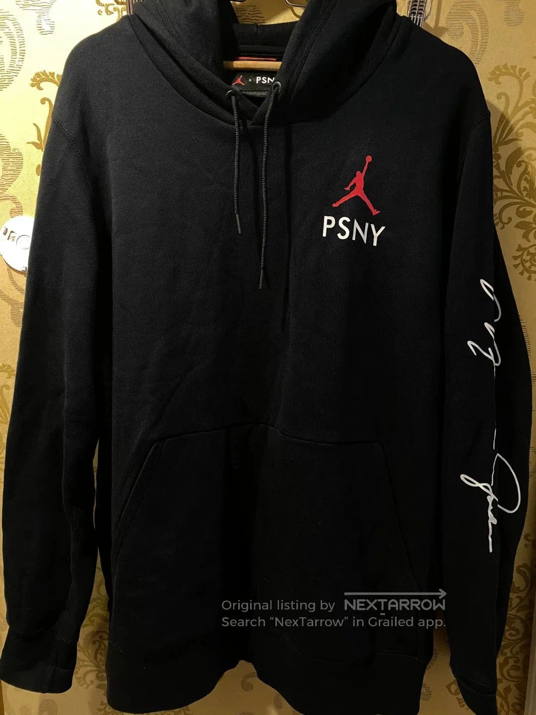 Jordan Brand 2017 Air Jordan PSNY Limited Edition Hoodie. Size US L / EU 52-54 / 3 - 1 Thumbnail