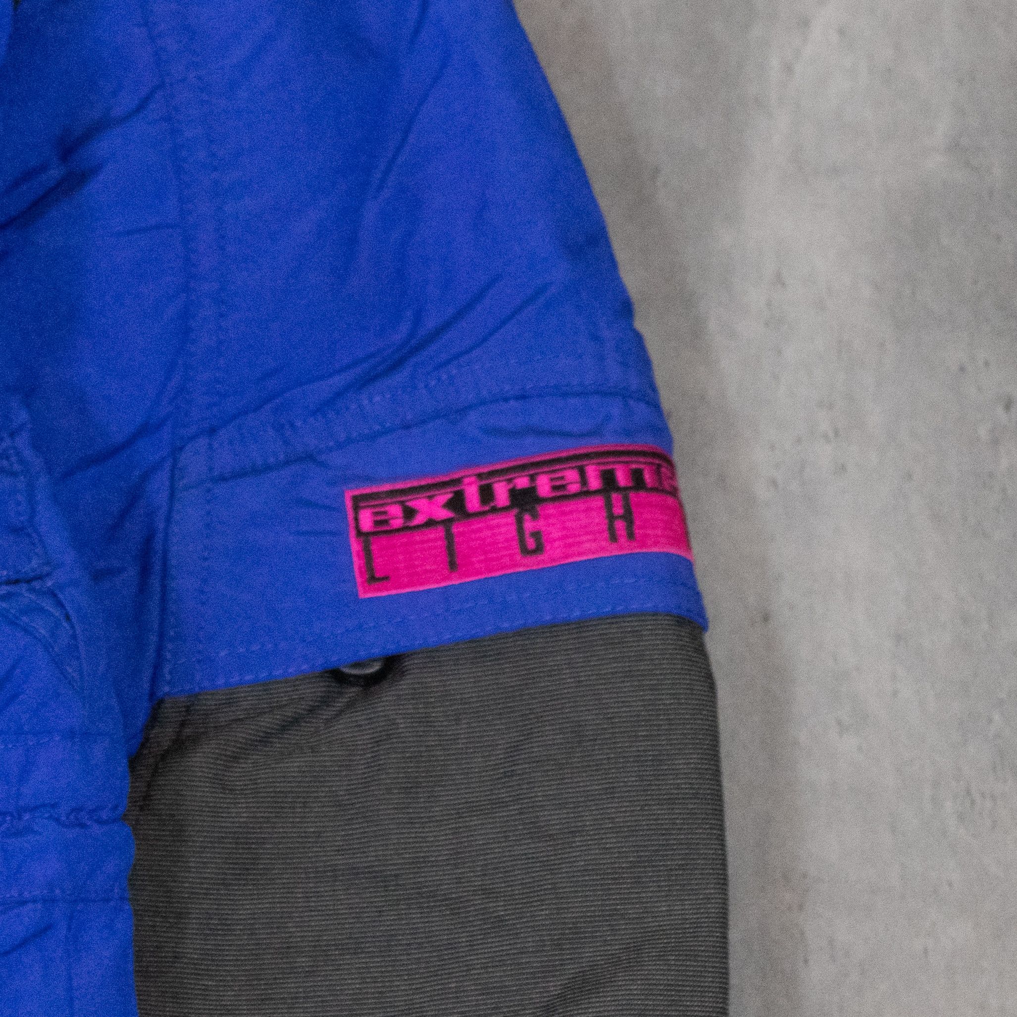 The North Face Vintage 1990's The North Face Extreme Light Blue Jacket Size US S / EU 44-46 / 1 - 6 Thumbnail