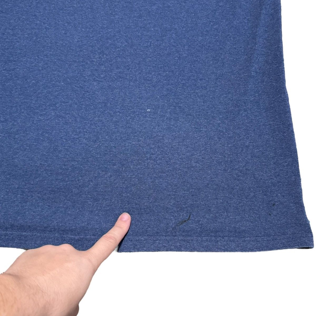 Carhartt Carhartt Original Fit Navy Blue Distressed Pocket Shirt XL Size US XL / EU 56 / 4 - 4 Thumbnail