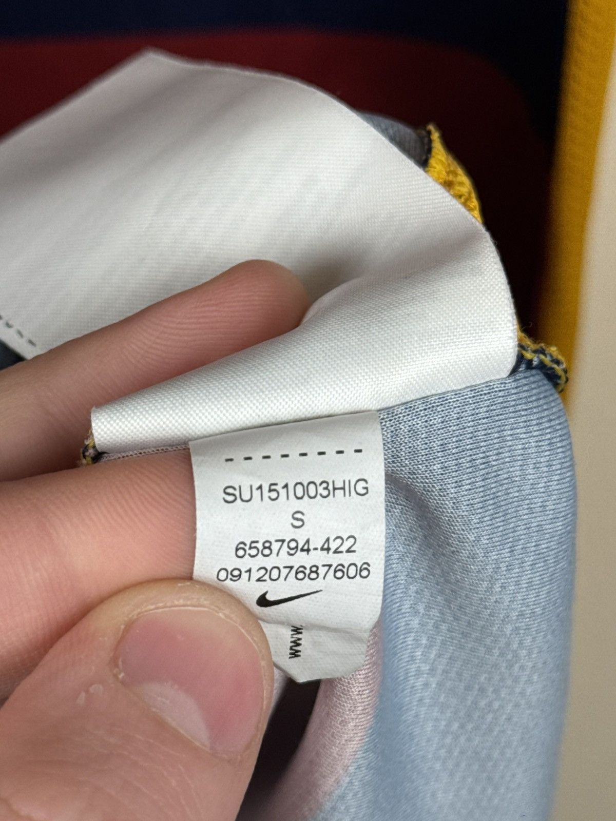 Nike Barcelona 2015 2016 Jersey Nike Home Kit Football Soccer S Size US S / EU 44-46 / 1 - 19 Thumbnail