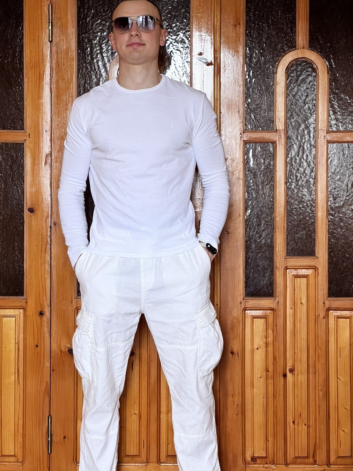 Yves Saint Laurent Yves Saint Laurent t-shirt longsleeve white logo luxury mens Size US L / EU 52-54 / 3 - 4 Thumbnail