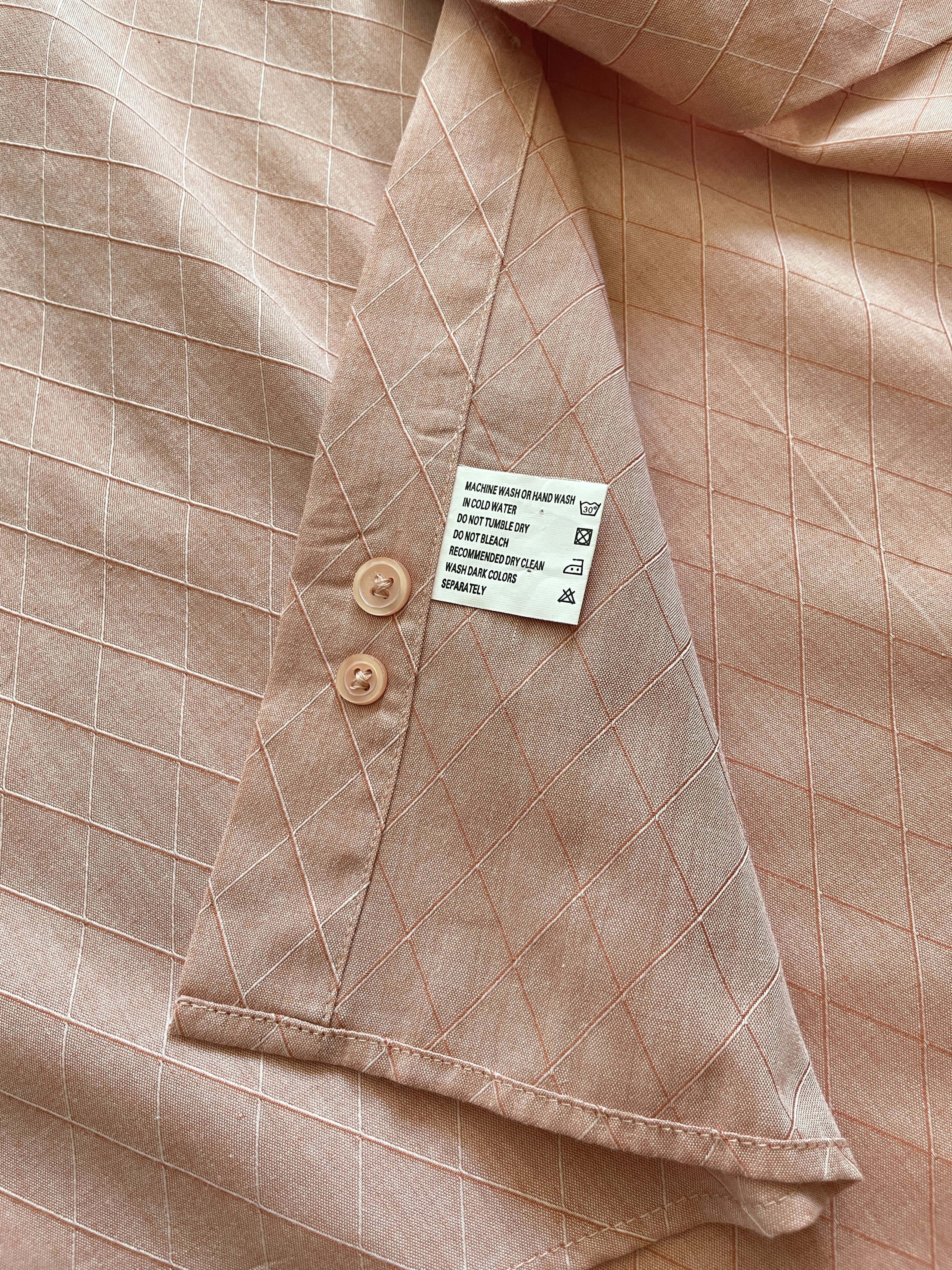 Givenchy 1990s Monsieur by Givenchy Salmon T-Shirt Size US XL / EU 56 / 4 - 4 Thumbnail