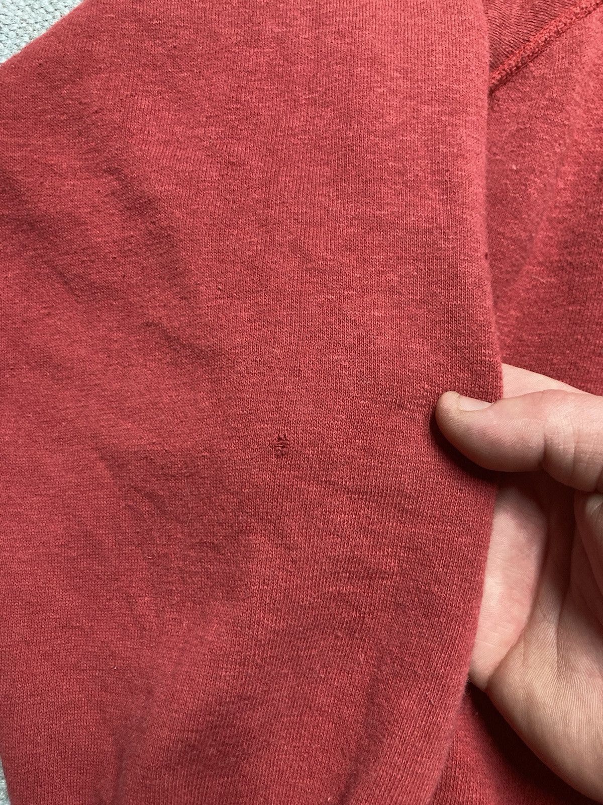 Vintage Vtg 70s crewneck sweatshirt faded red maroon raglan large Size US L / EU 52-54 / 3 - 6 Thumbnail