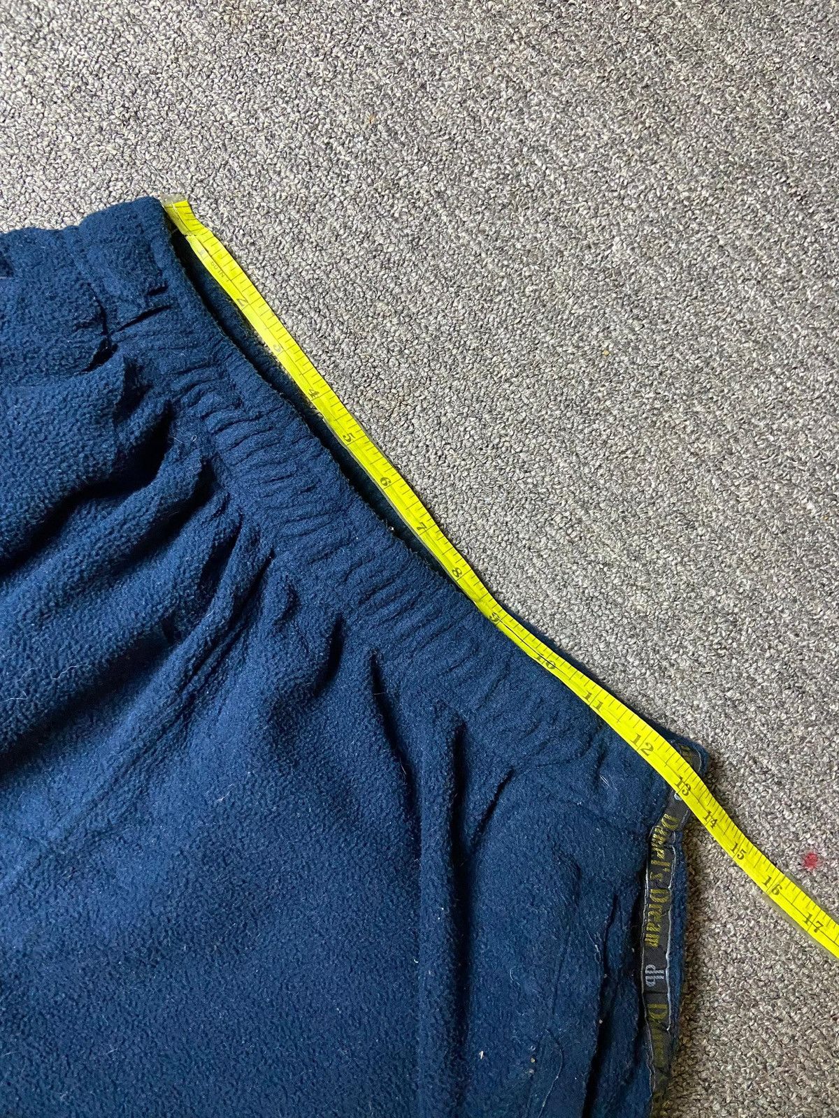 Japanese Brand × Vintage Dream Clothing Brand Fleece Pants (120) Size US 27 - 9 Thumbnail