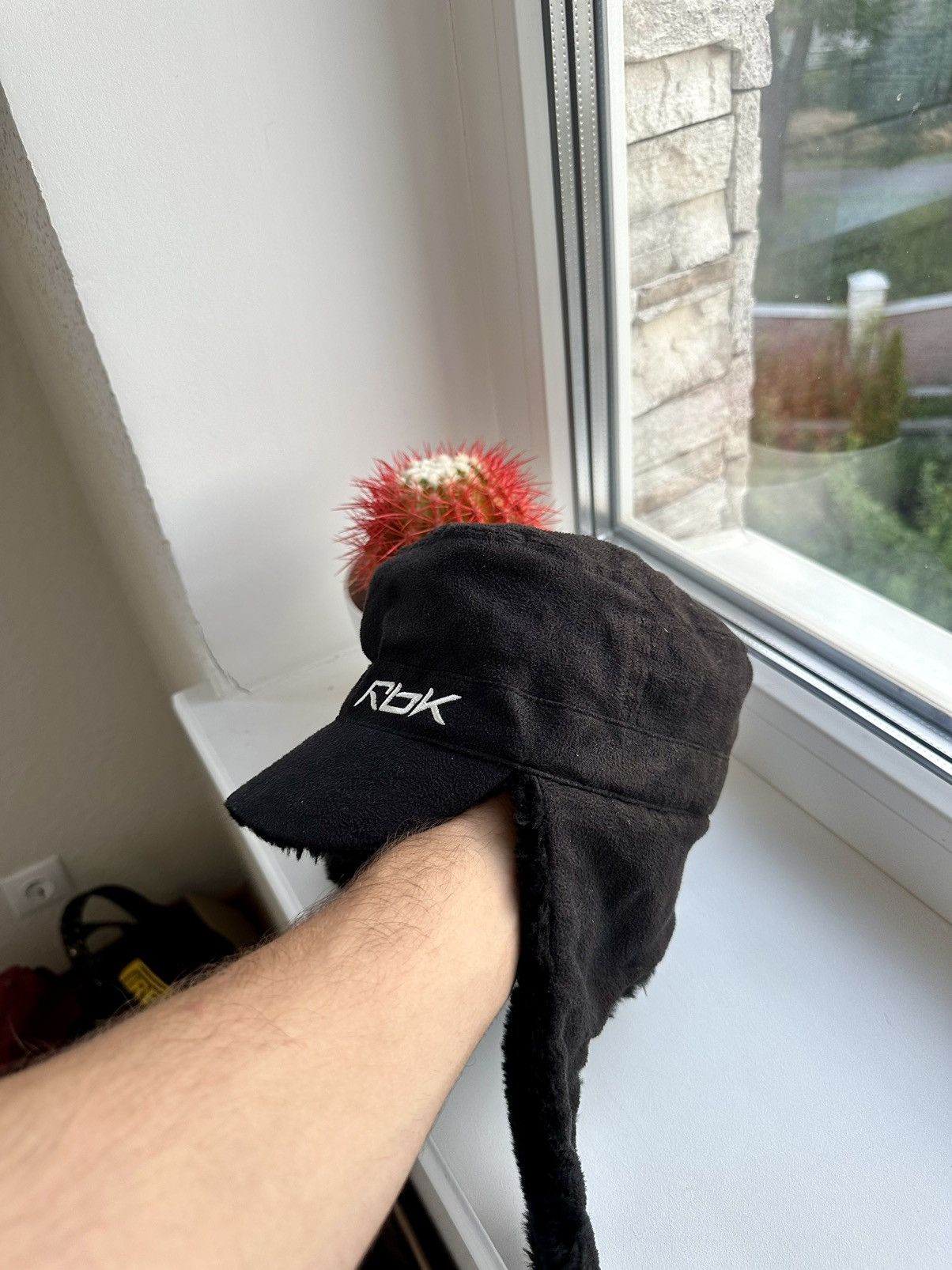Reebok Vintage Ushanka Reebok Y2K Avantgard Size ONE SIZE - 7 Thumbnail