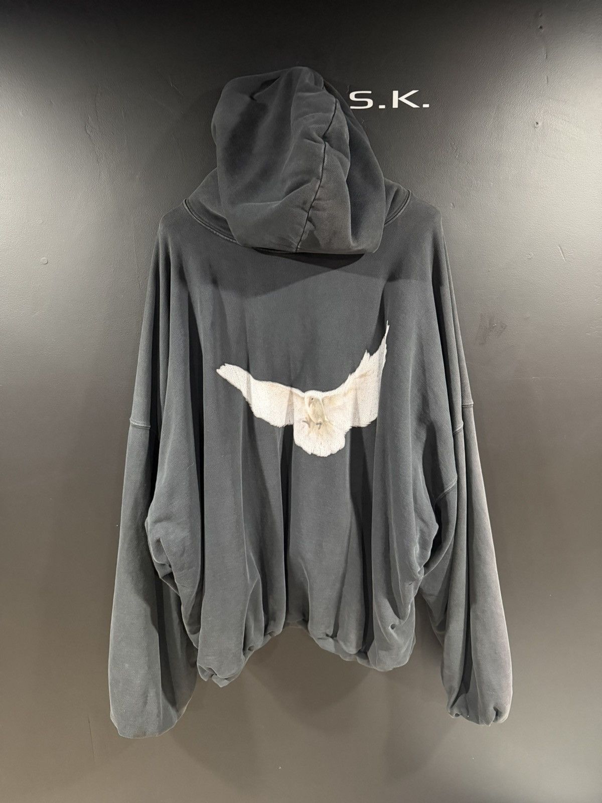 Balenciaga × Gap × Yeezy Yeezy Gap Kanye West Balenciaga Dove Washed Black Hoodie XXL Size US XXL / EU 58 / 5 - 5 Thumbnail