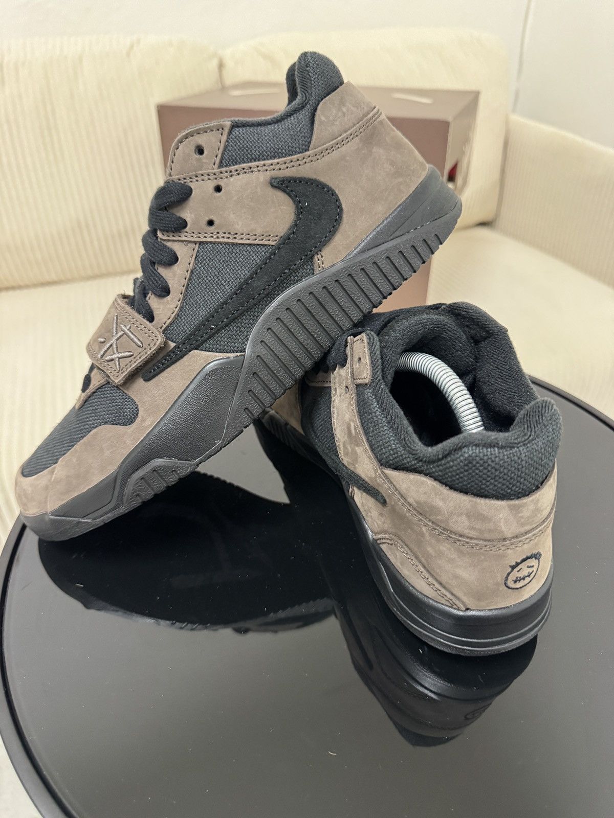 Nike × Travis Scott Nike x Travis Scott jumpman jack dark mocha Size US 9.5 / EU 42-43 - 3 Thumbnail