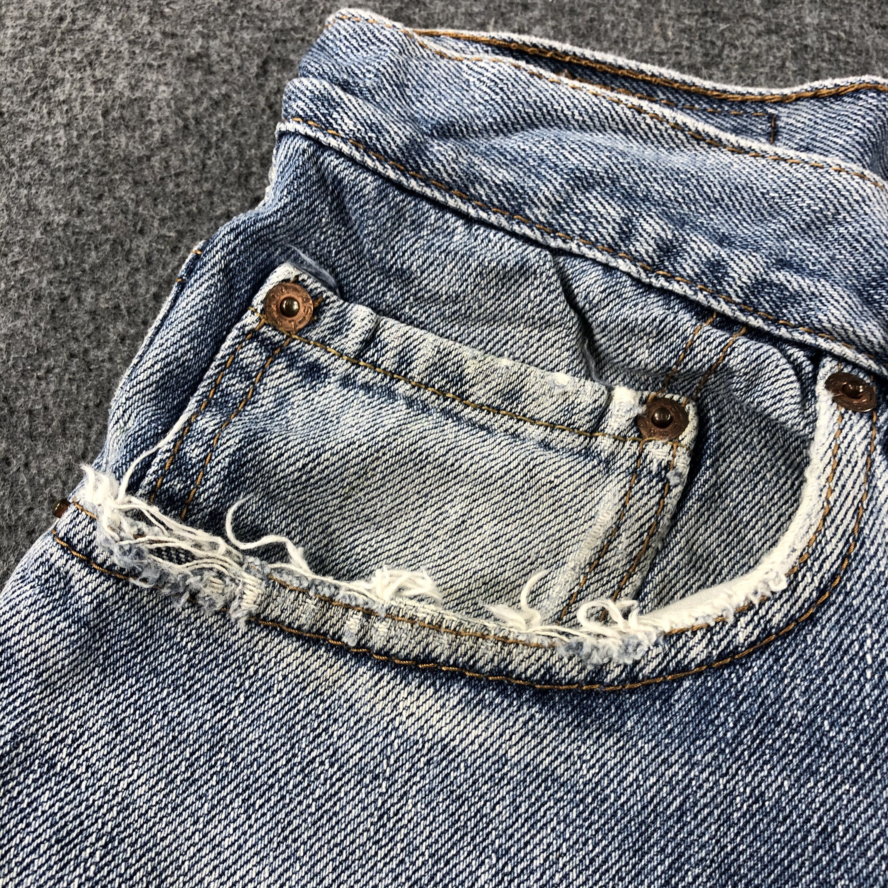 Levi's Vintage Blue Wash Levis 550 Jeans-J2638 Size US 34 / EU 50 - 9 Thumbnail