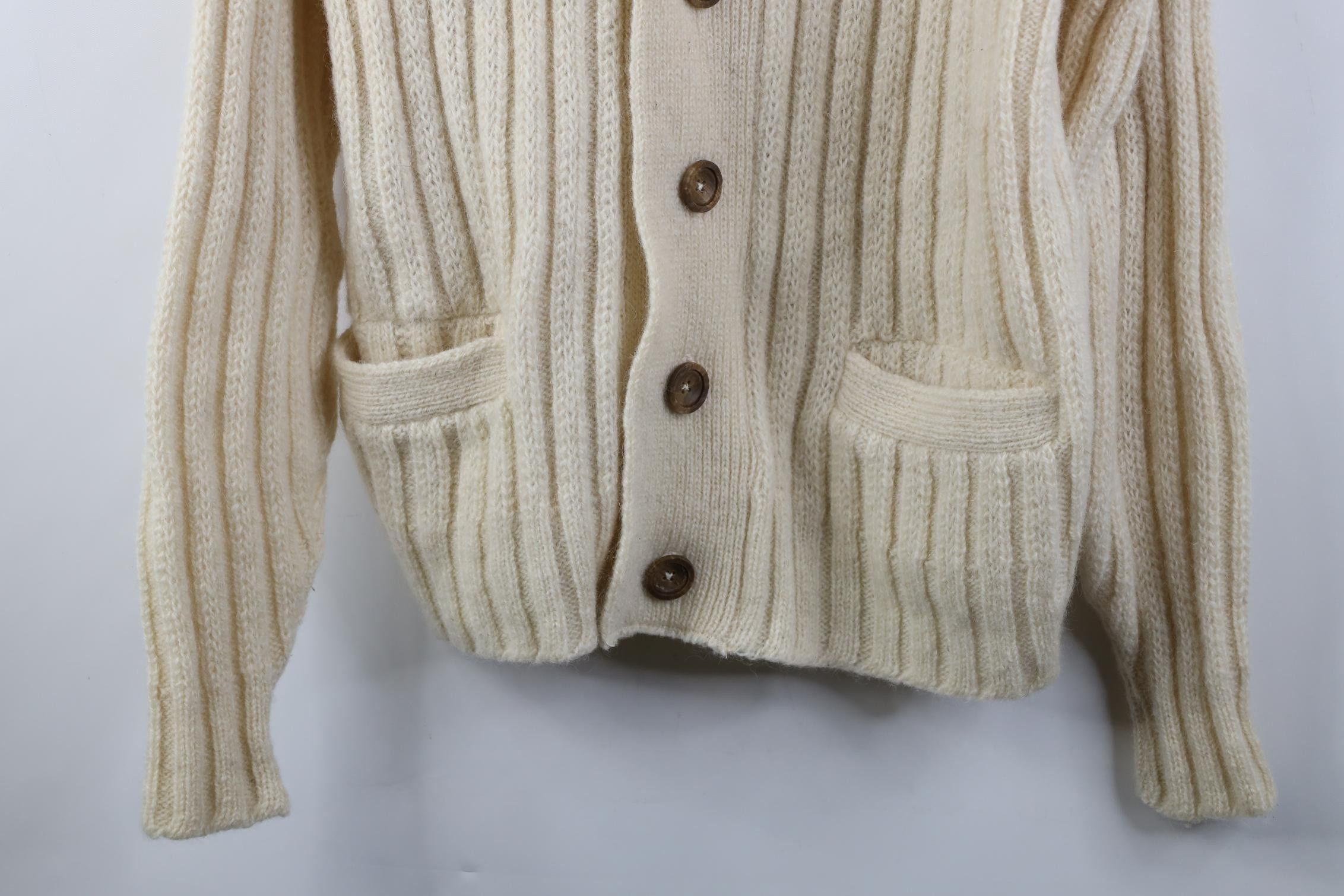 Vintage Vintage 50s 60s Marshall Field Ribbed Knit Cardigan Sweater Size US L / EU 52-54 / 3 - 3 Thumbnail