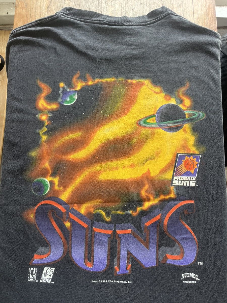 NBA × Nutmeg × Vintage Vintage PHOENIX SUNS 1993 NBA by Nutmeg tshirt Size US XL / EU 56 / 4 - 7 Thumbnail