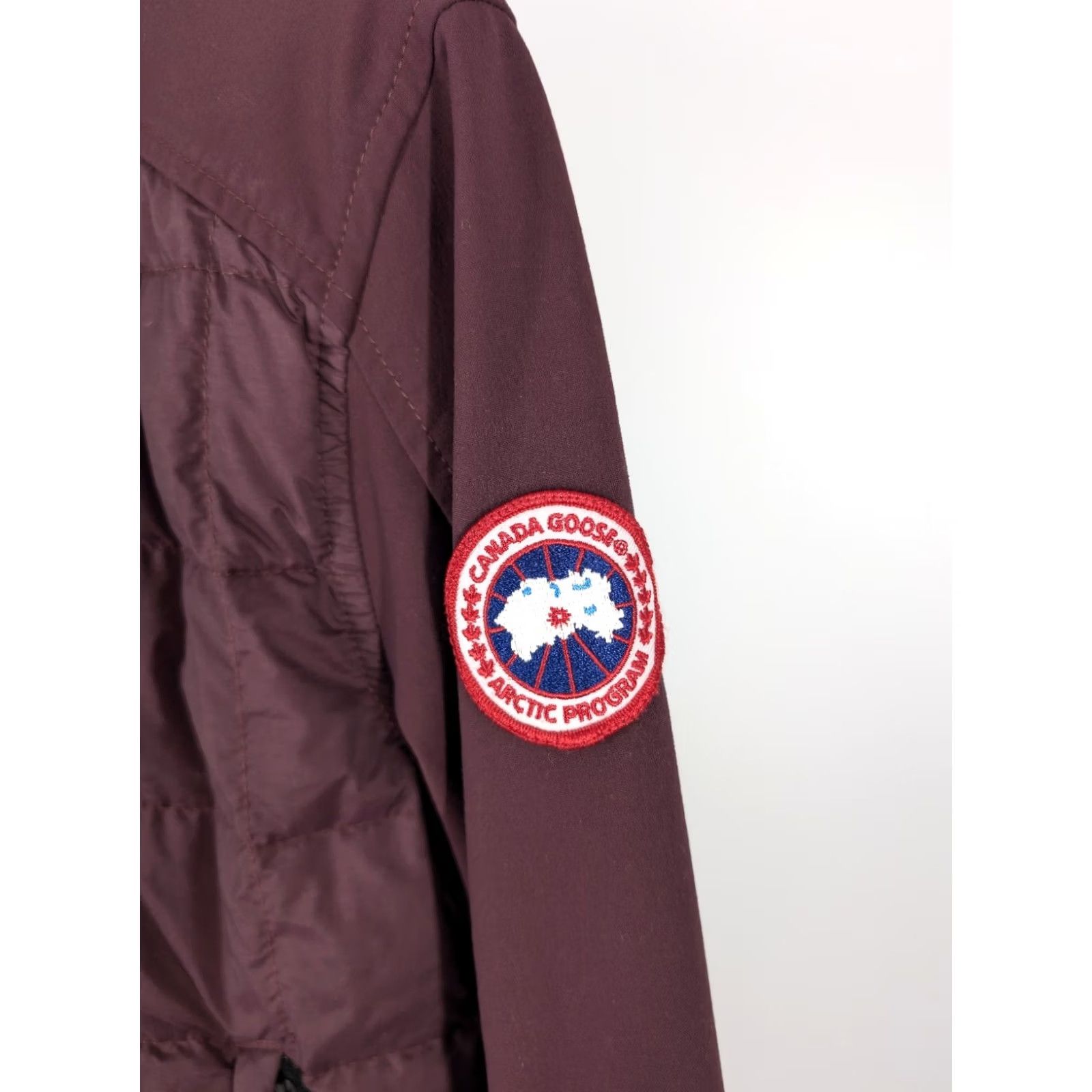 Canada Goose Canada Goose Hanley Bomber Jacket Black and Grape XS Down Midweight Women Jacket Size XS / US 0-2 / IT 36-38 - 4 Thumbnail