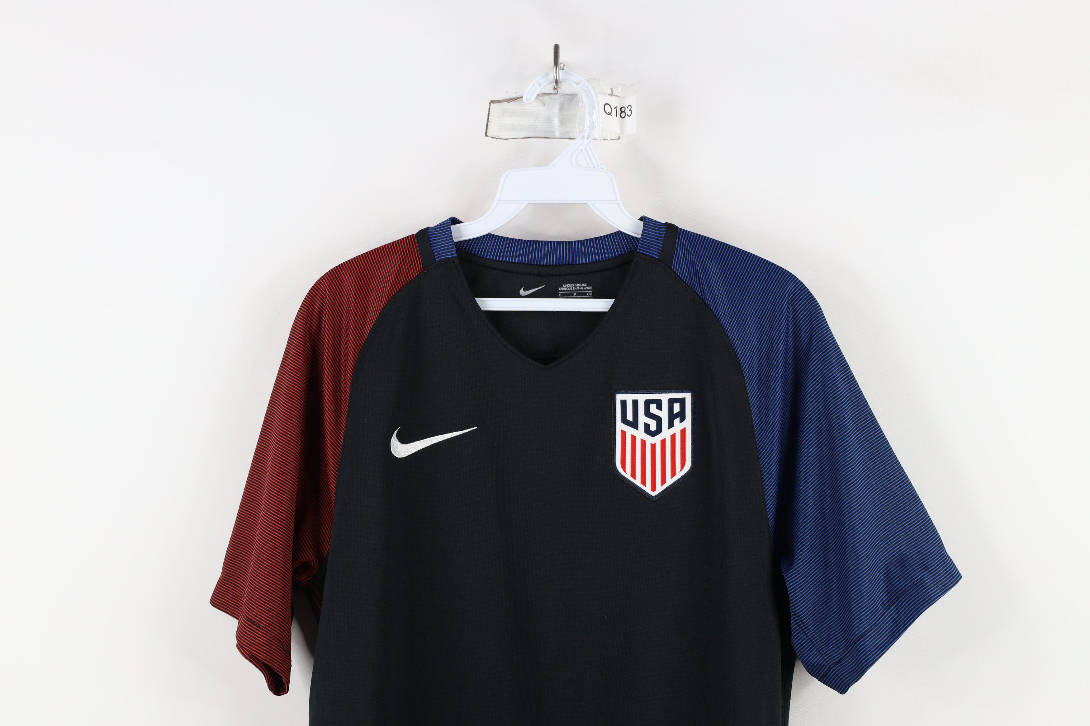 Nike × Vintage Nike Cup Team USA Soccer Football Futbol Jersey Away Black Size US S / EU 44-46 / 1 - 2 Thumbnail