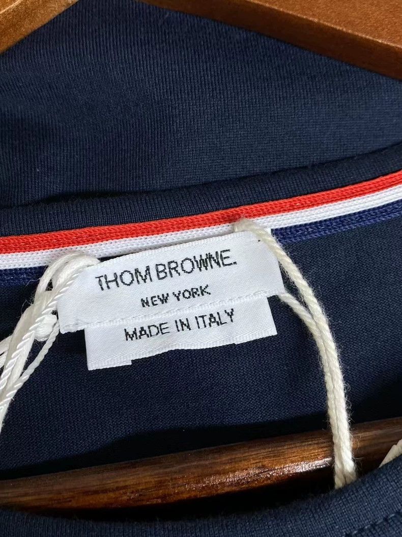 Thom Browne Thom Browne size1 Round neck short sleeve T-shirt Size US S / EU 44-46 / 1 - 5 Thumbnail