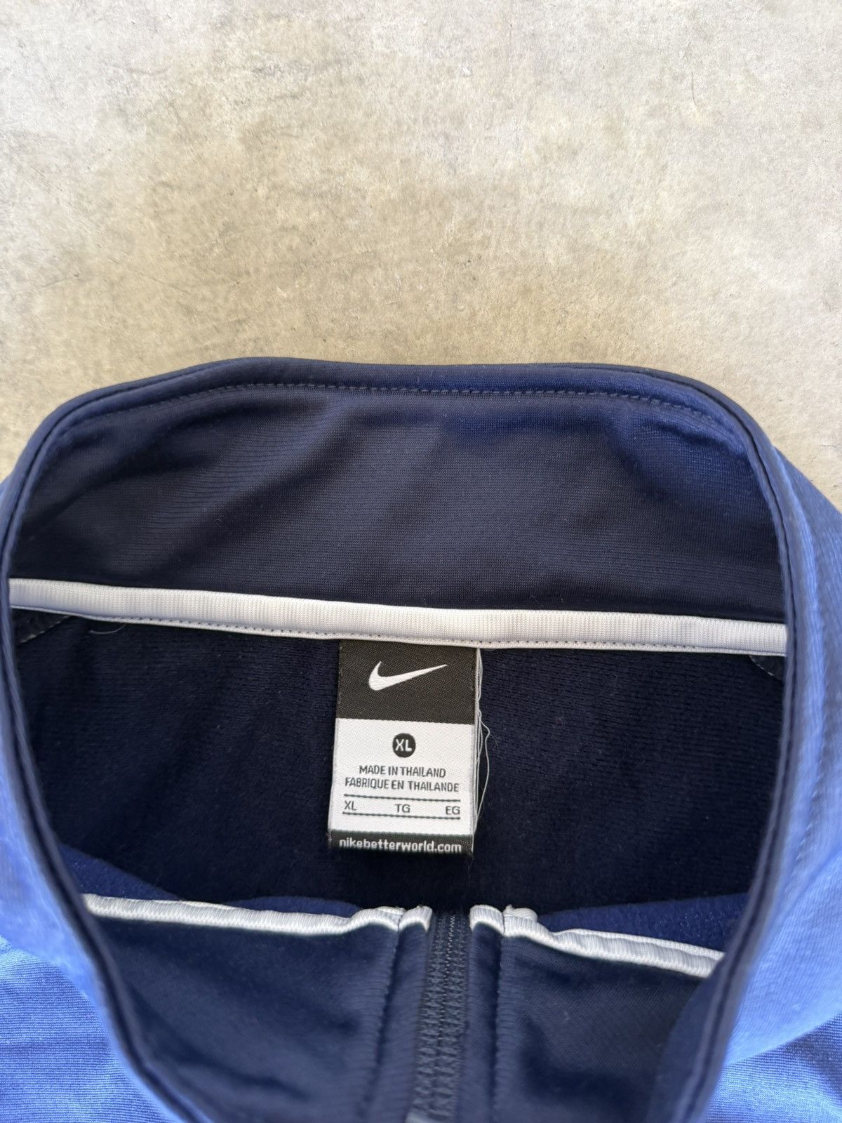 Nike Vintage Nike Full Zip Navy Track Jacket Size US XL / EU 56 / 4 - 3 Thumbnail
