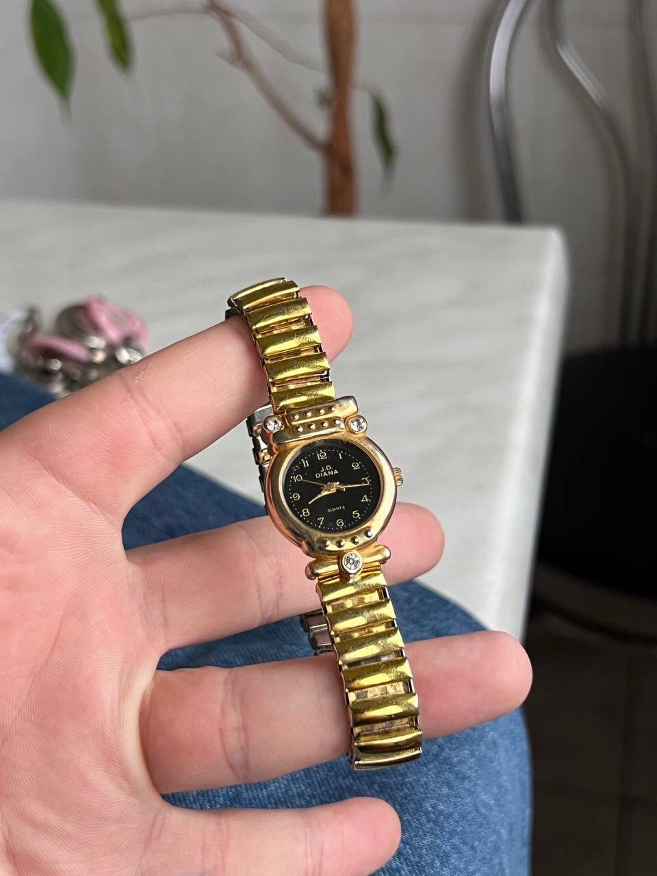 Japanese Brand × Vintage Vintage Japanese style futuristic Watch Diana Japan watch Size ONE SIZE - 3 Thumbnail