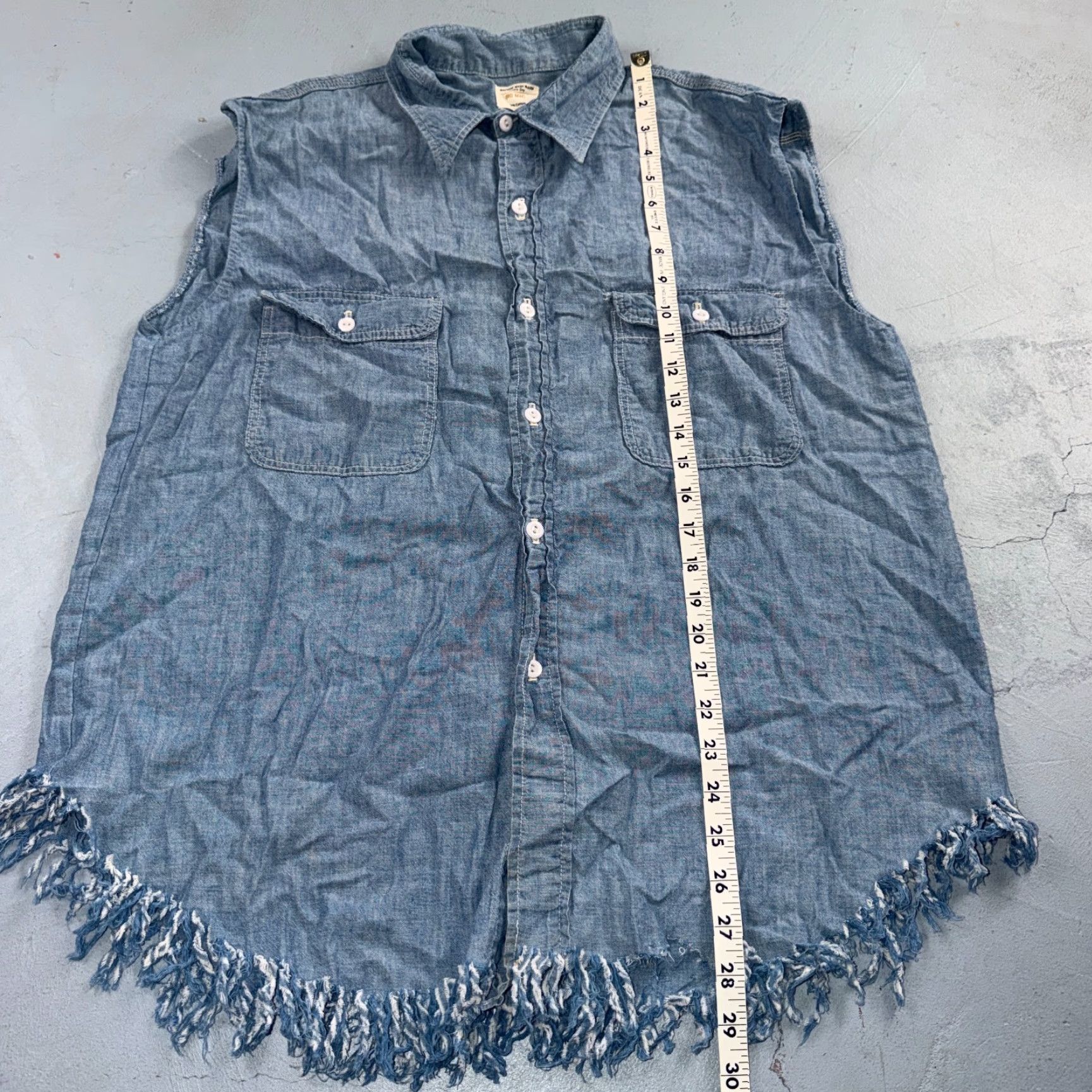 Vintage VINTAGE Big Mac Chambray Work Shirt Sleeveless M 1970s Blue Cotton Mens Womens Boy Girl? Size US M / EU 48-50 / 2 - 4 Thumbnail