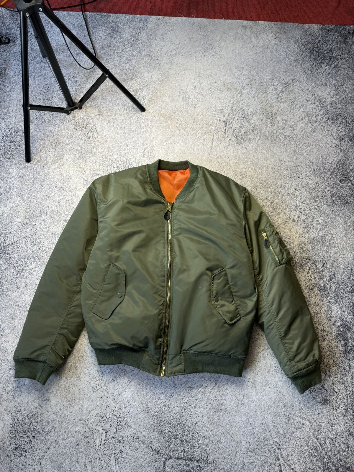 Alpha Industries Vintage Green Reversible Bomber Jacket MA1 Made in USA Size US XL / EU 56 / 4 - 6 Thumbnail
