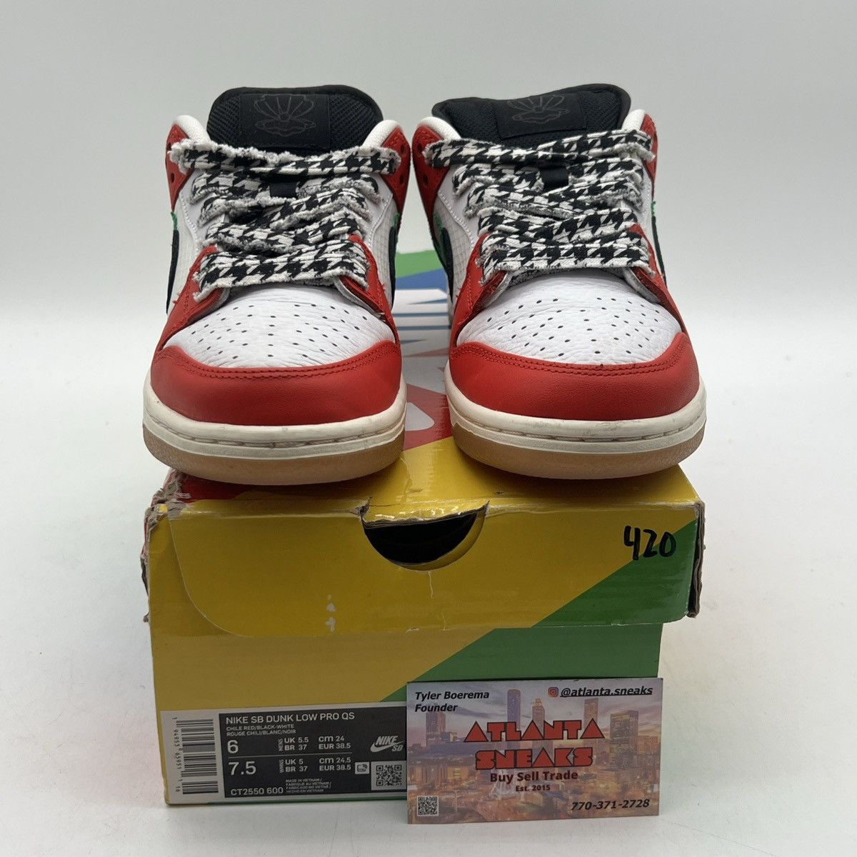 Nike Frame skate x Nike dunk low habibi Size US 6 / EU 39 - 2 Thumbnail