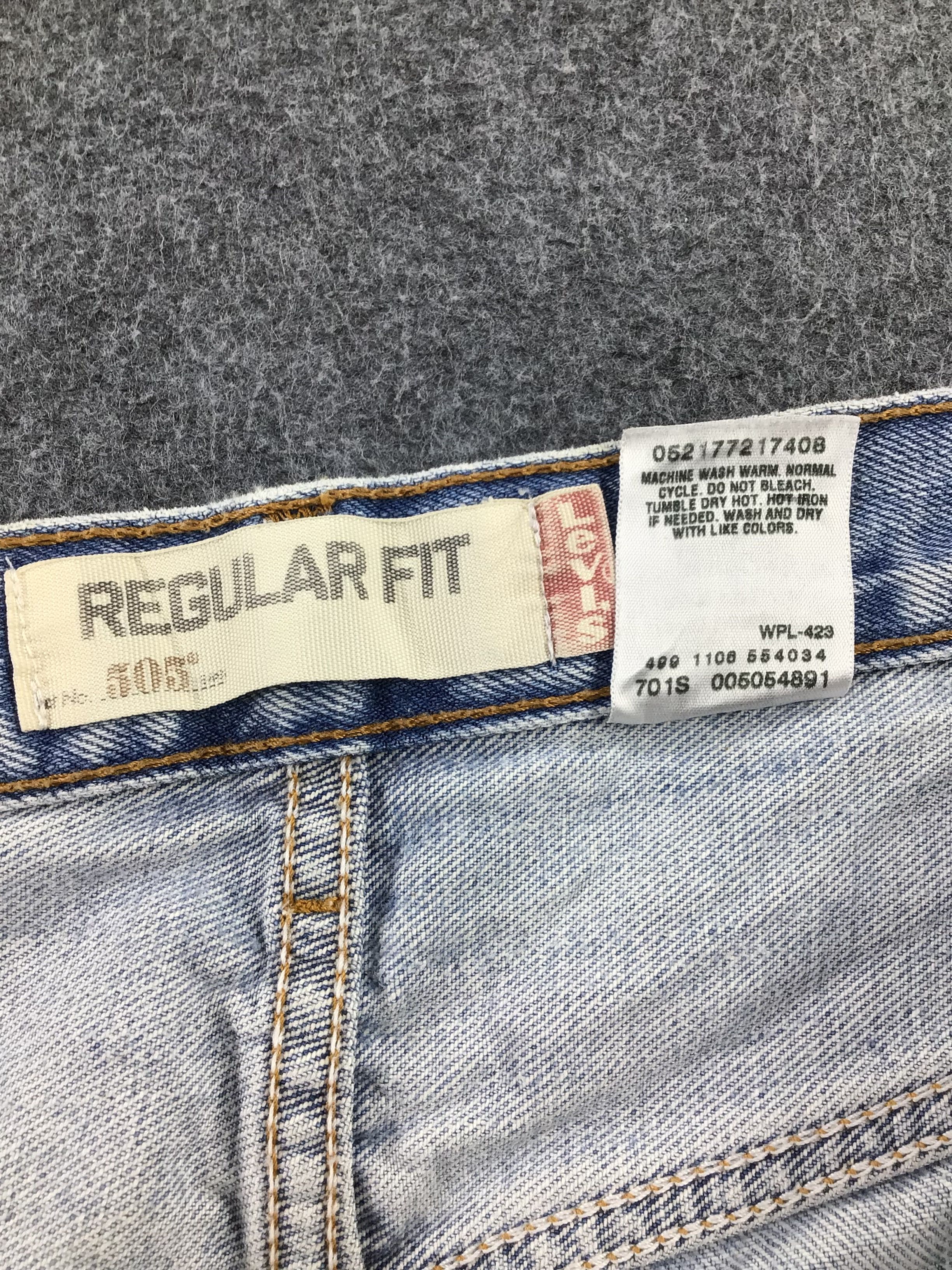 Levi's Vintage Levis 505 Jeans-J883 Size US 35 - 11 Thumbnail