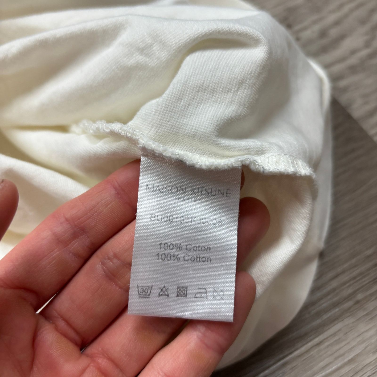 Maison Kitsune Maison Kitsune Double Fox Head Patch Classic Shirt Men's S Size US S / EU 44-46 / 1 - 7 Thumbnail