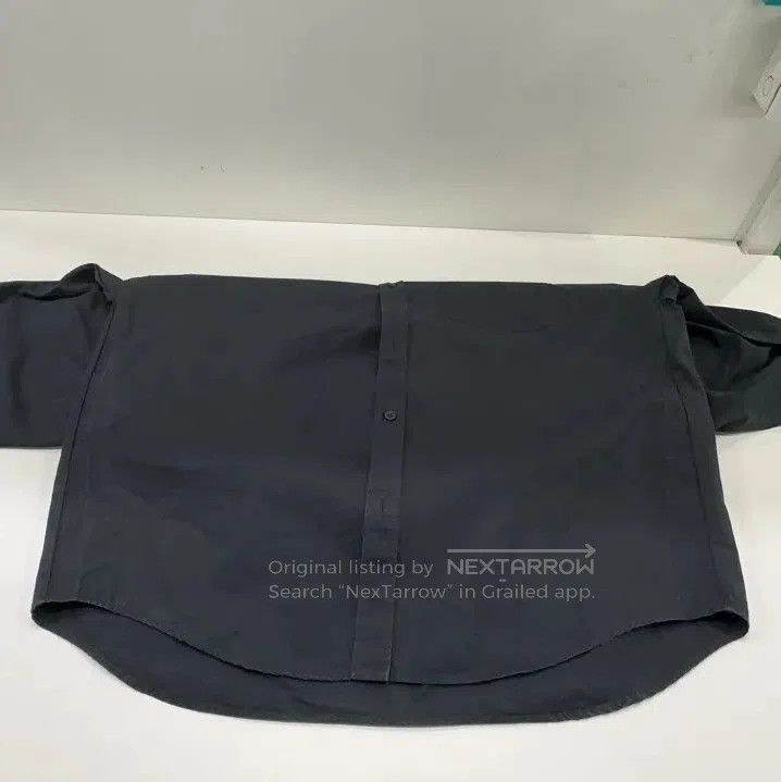 Balenciaga Balenciaga Black Button. Size US M / EU 48-50 / 2 - 3 Thumbnail